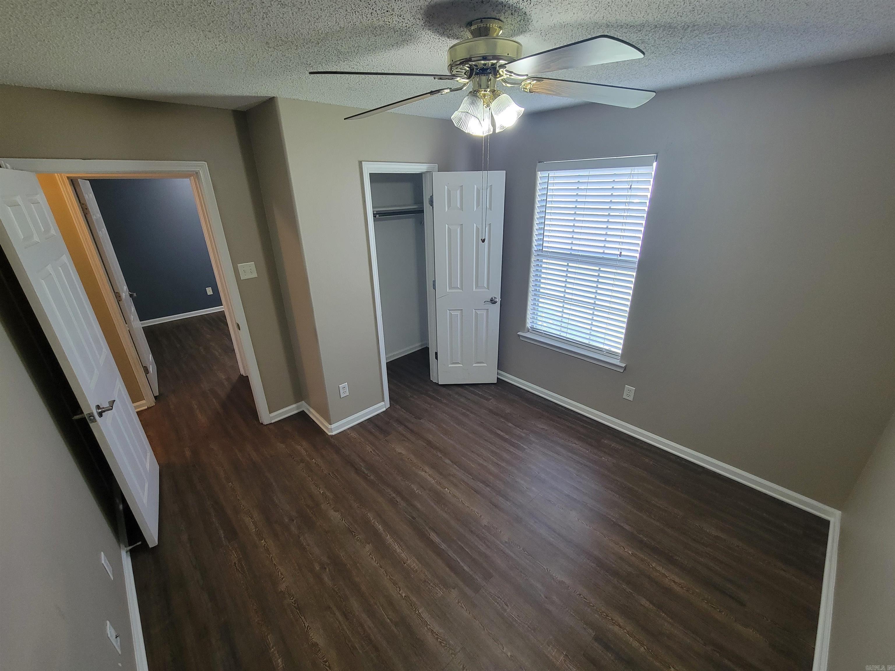 TIMBERWOOD PARK - Residential