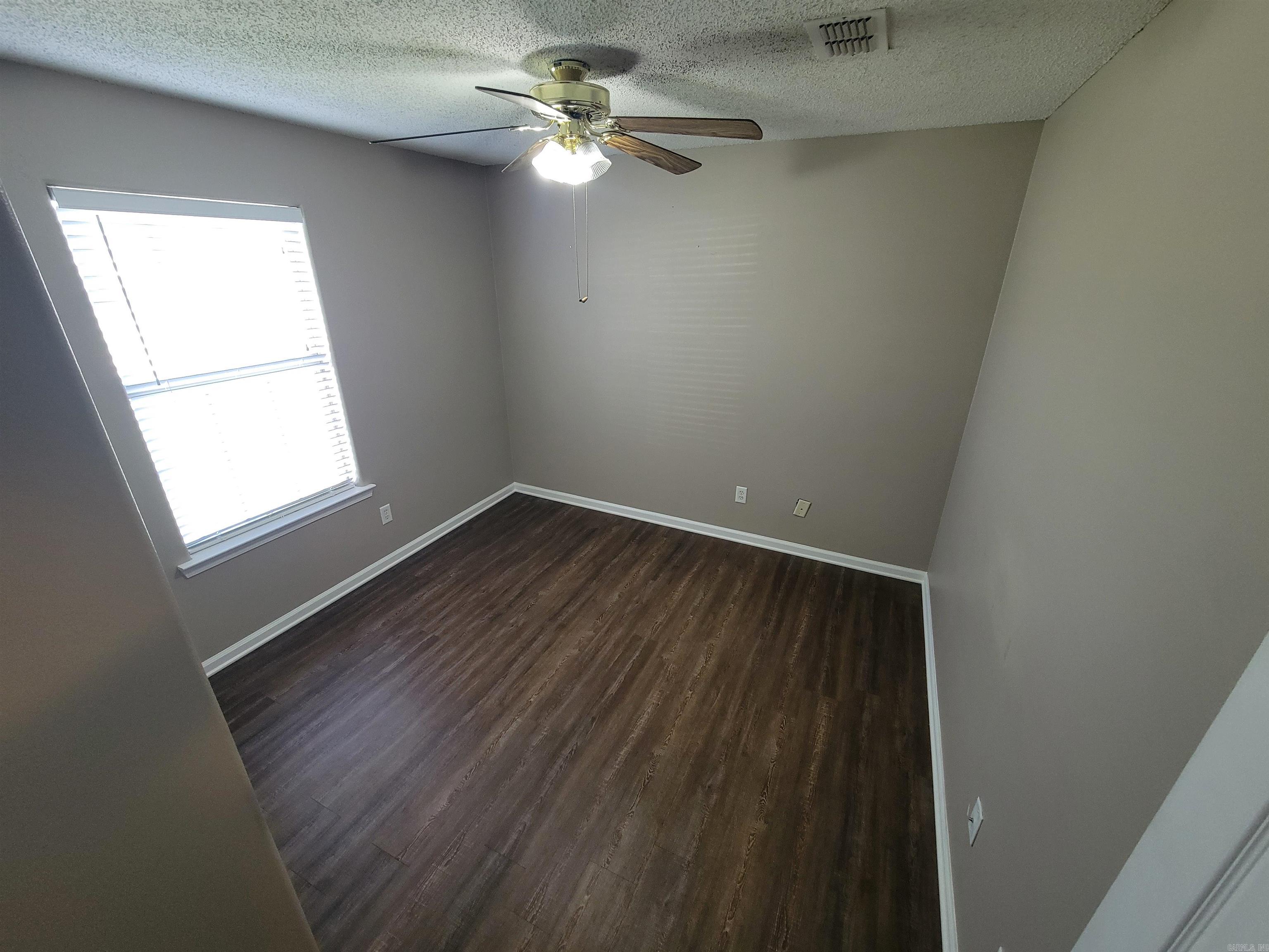 TIMBERWOOD PARK - Residential