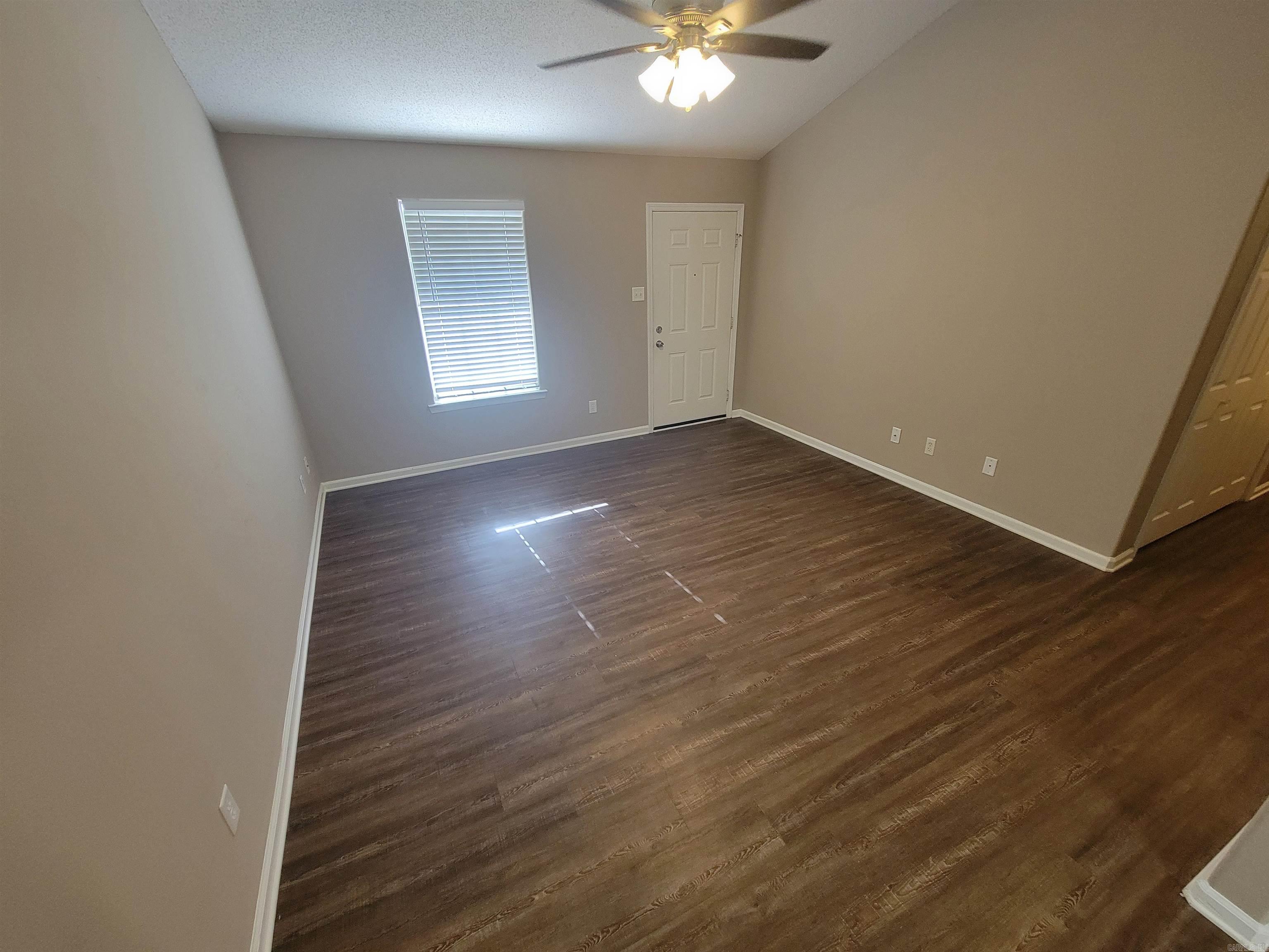 TIMBERWOOD PARK - Residential