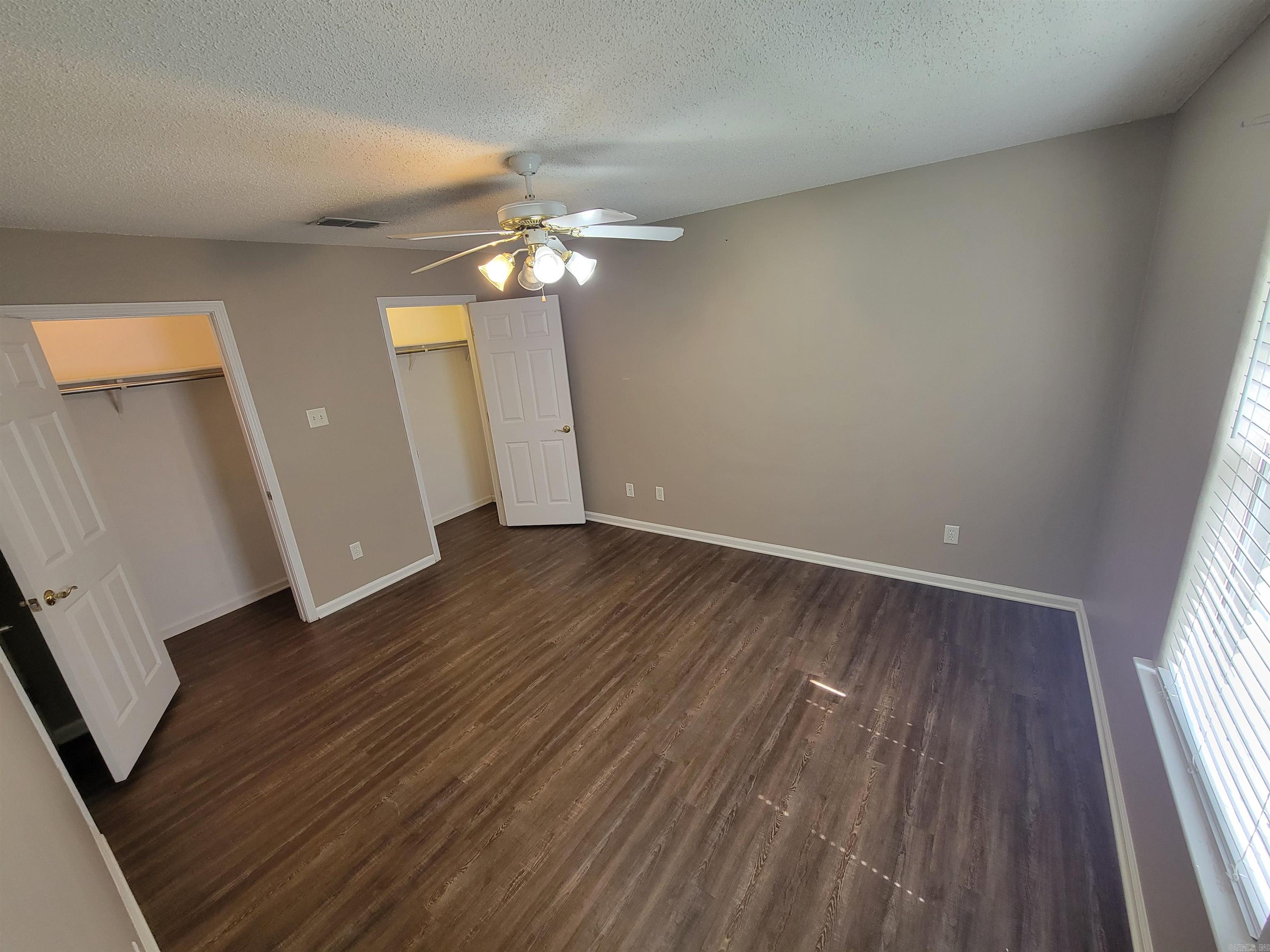 TIMBERWOOD PARK - Residential