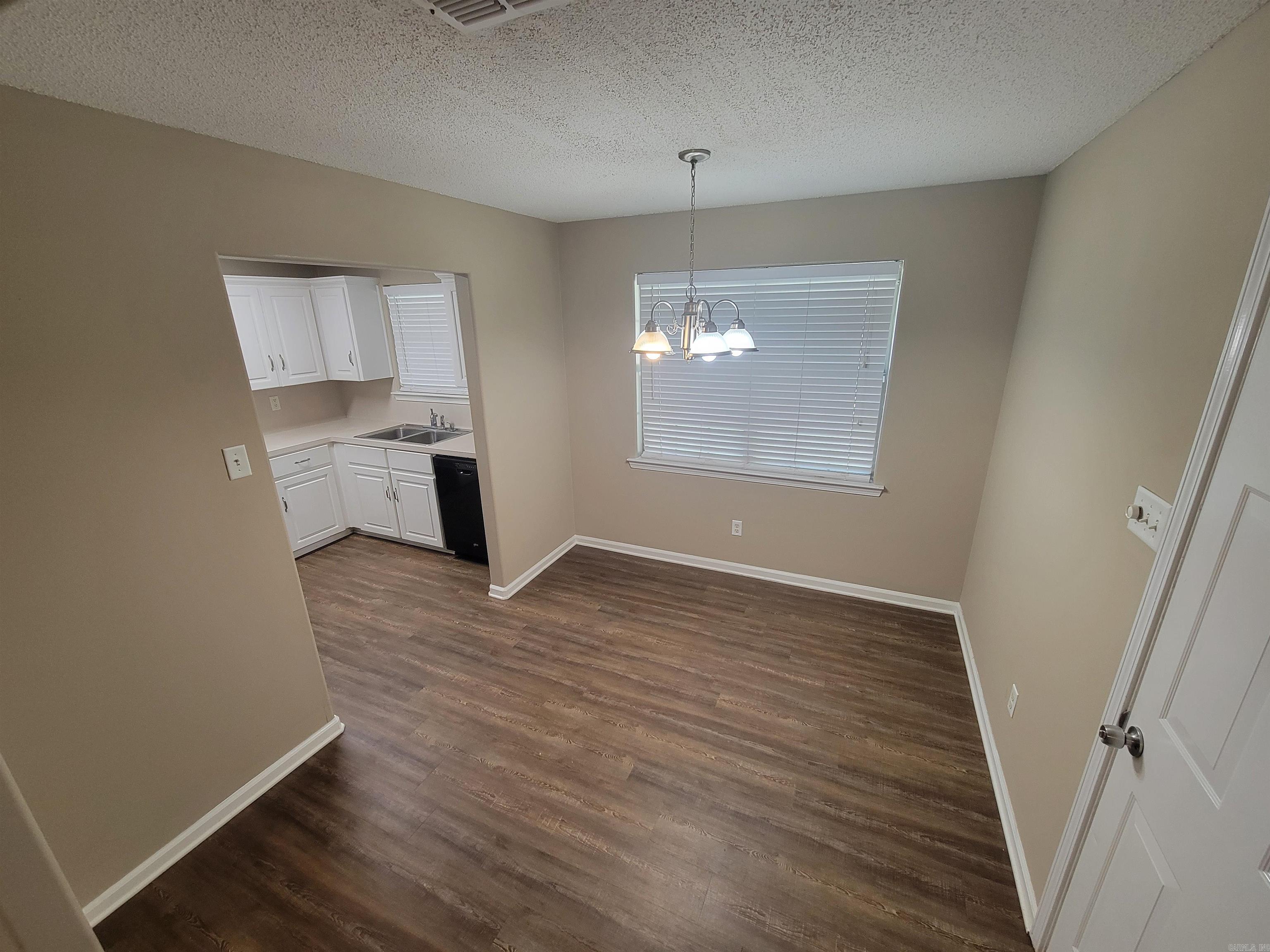 TIMBERWOOD PARK - Residential