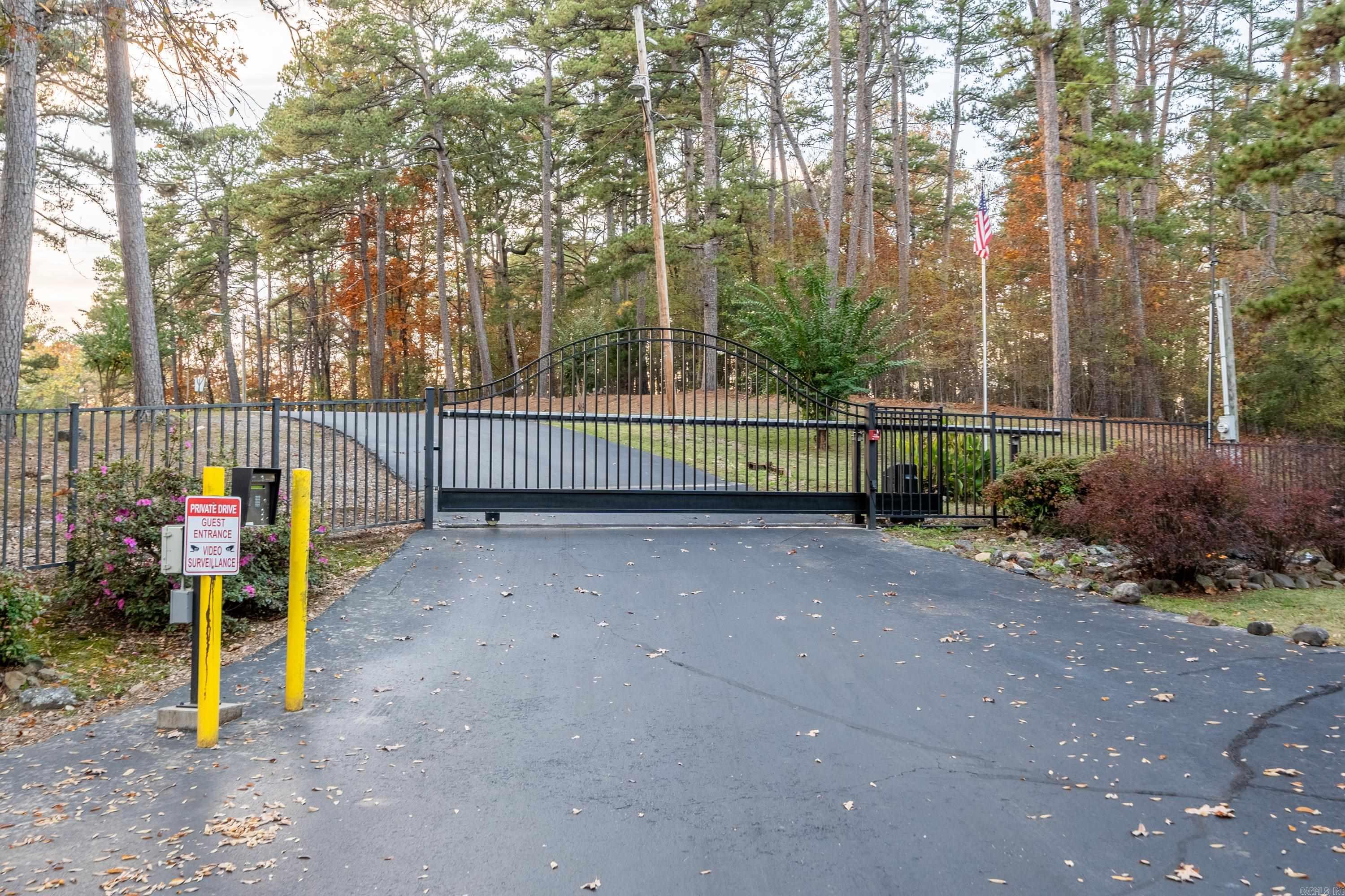 CEDAR CREST - Residential