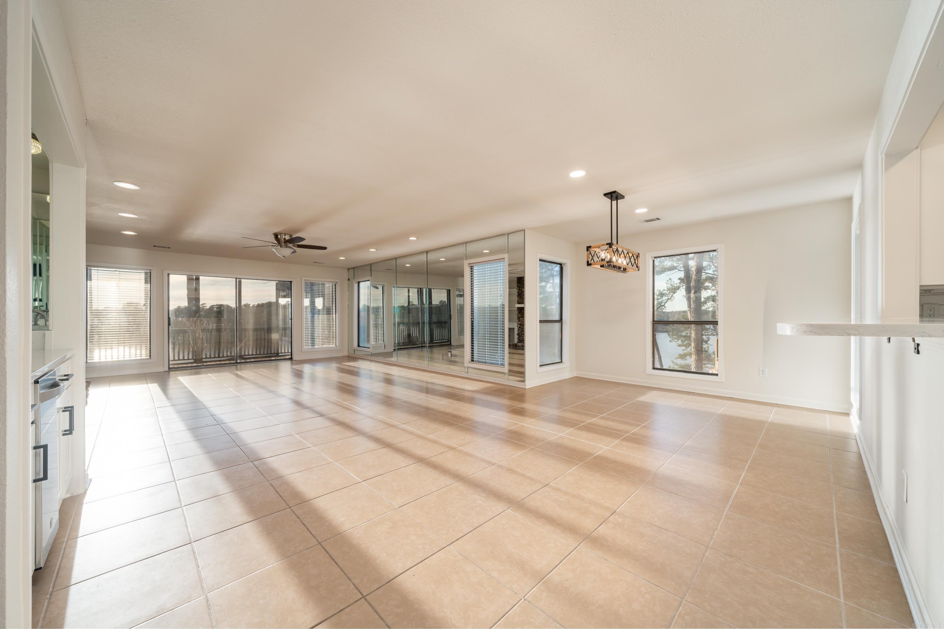 CEDAR CREST - Residential