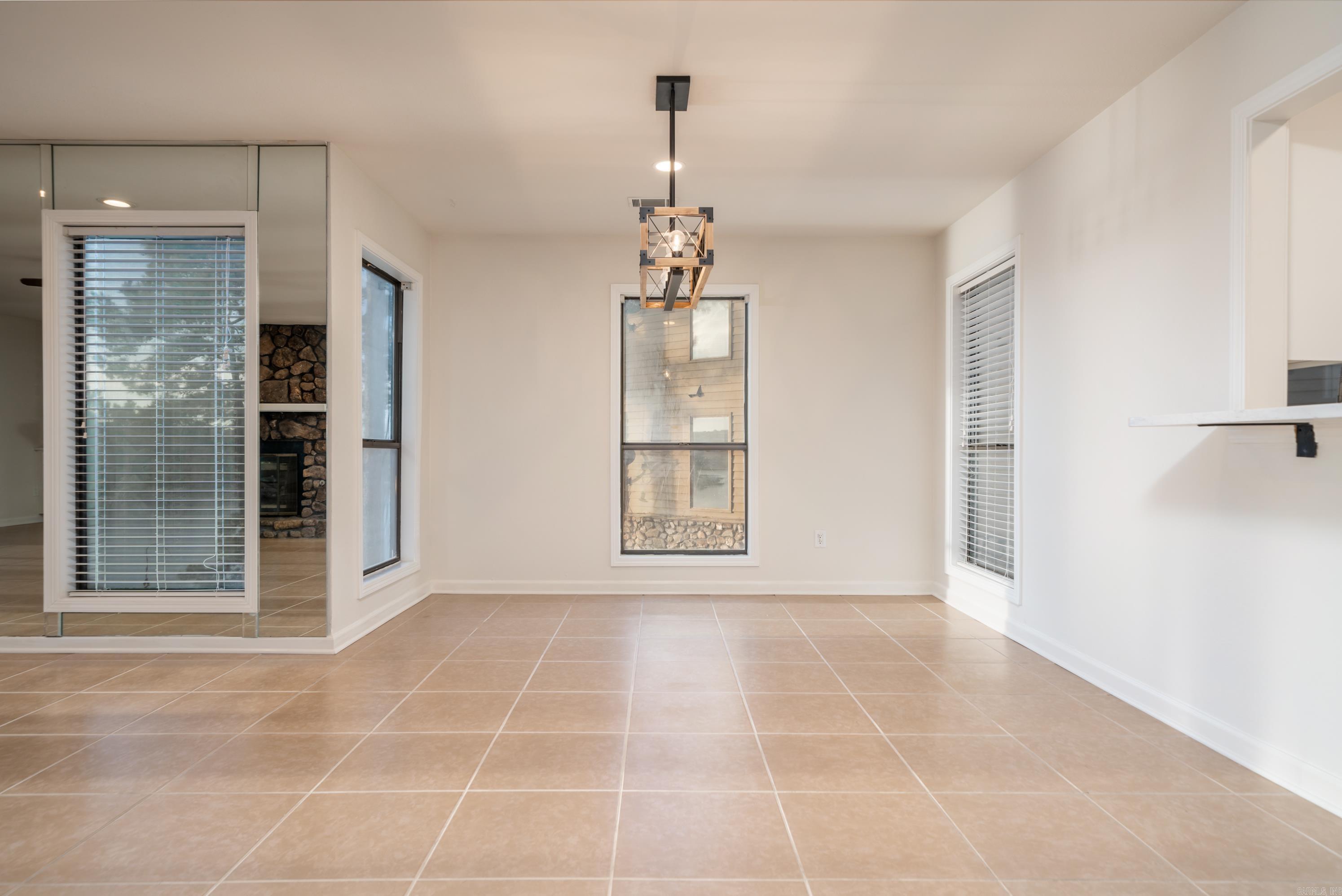CEDAR CREST - Residential