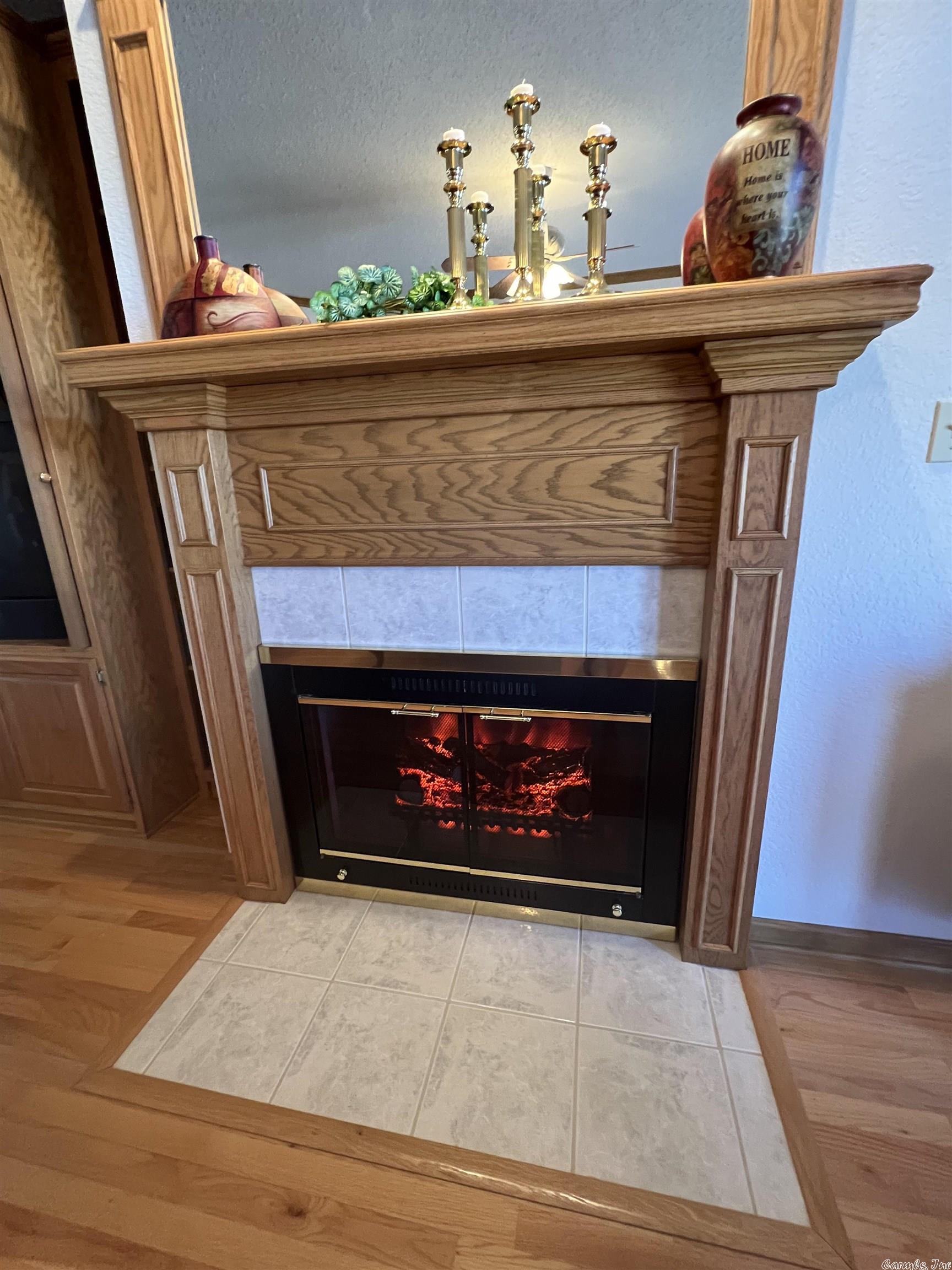 BELLE MEADE - Residential