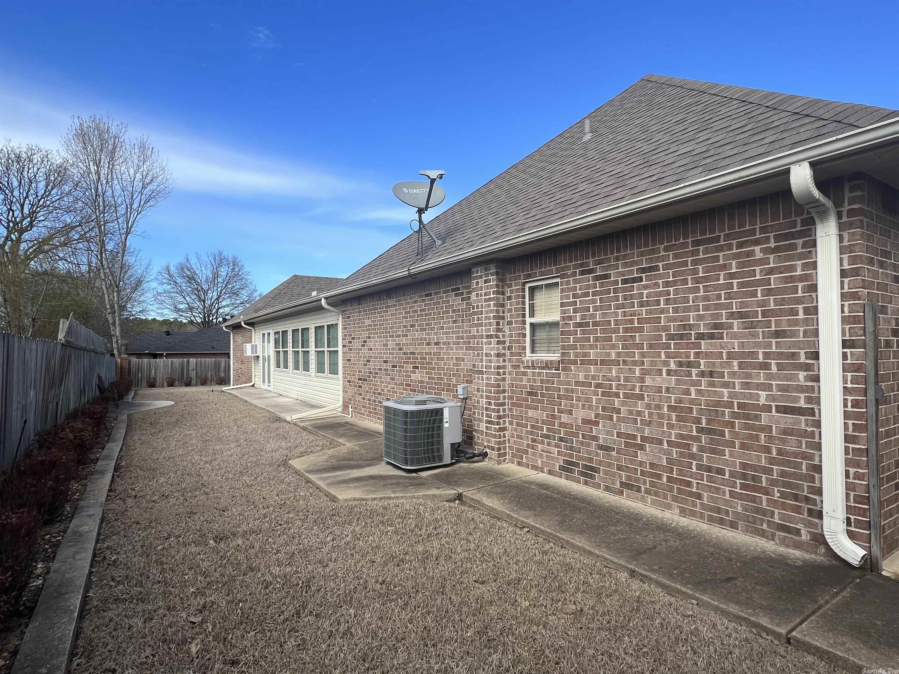 BELLE MEADE - Residential