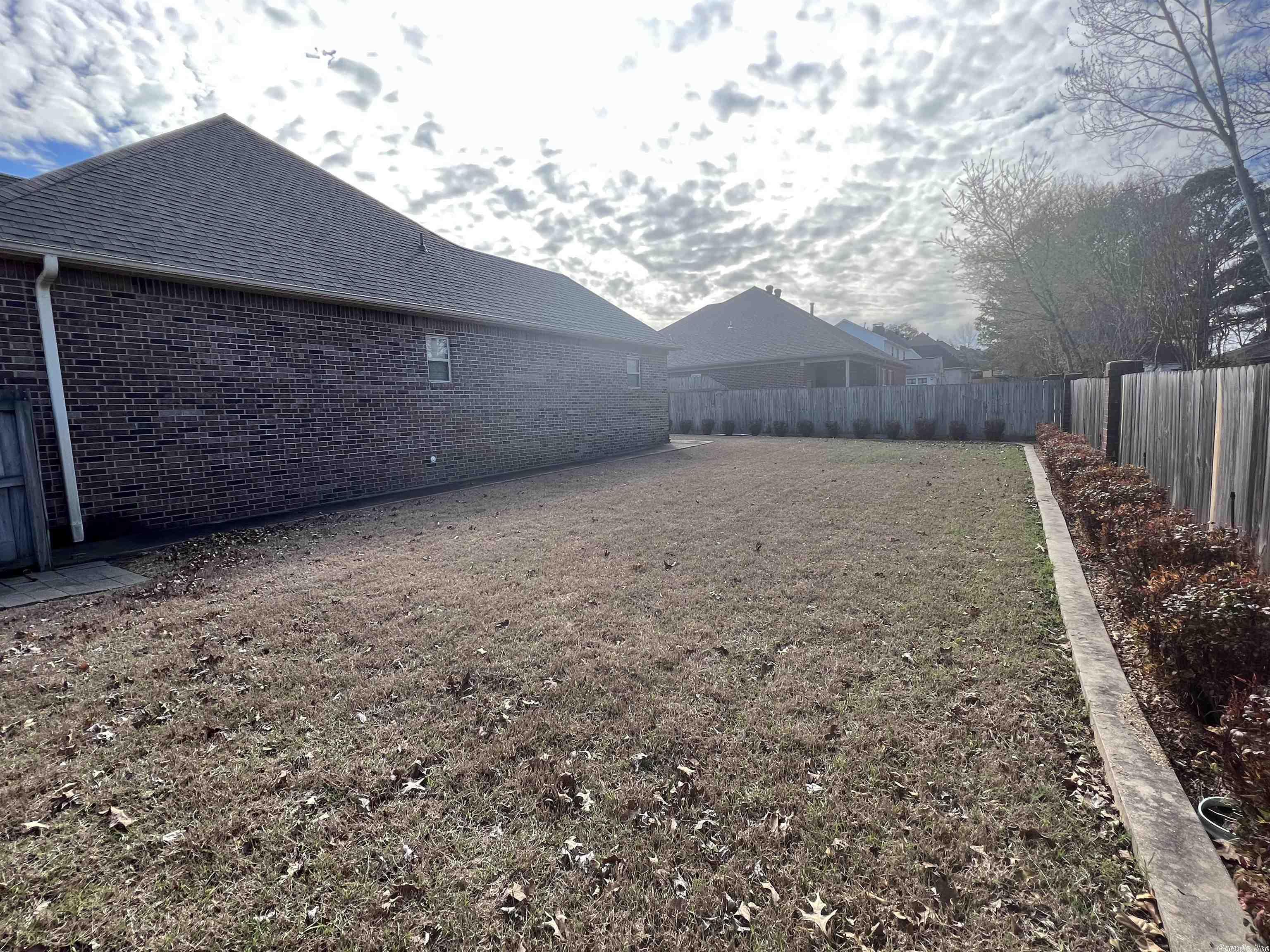 BELLE MEADE - Residential