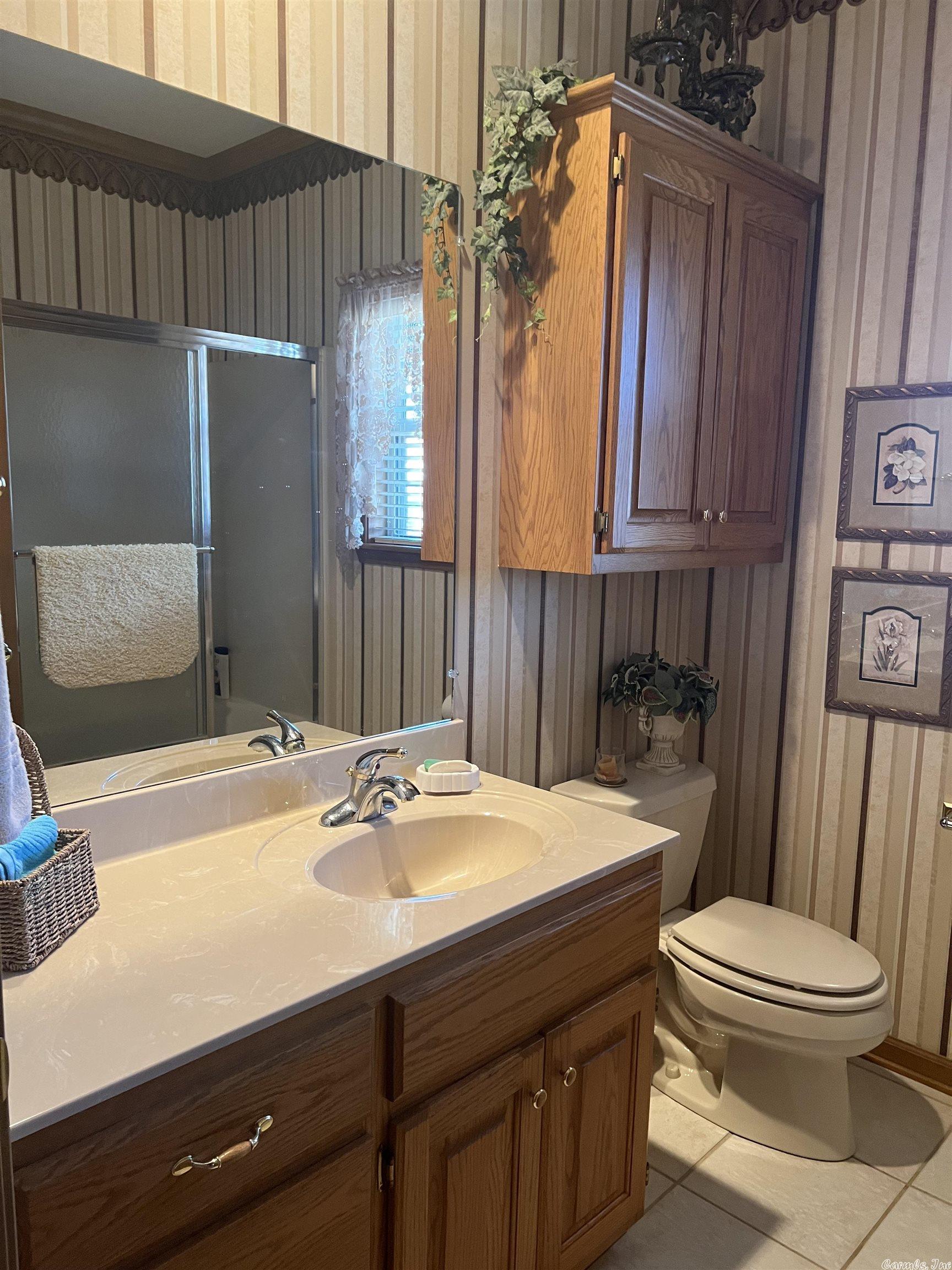 BELLE MEADE - Residential