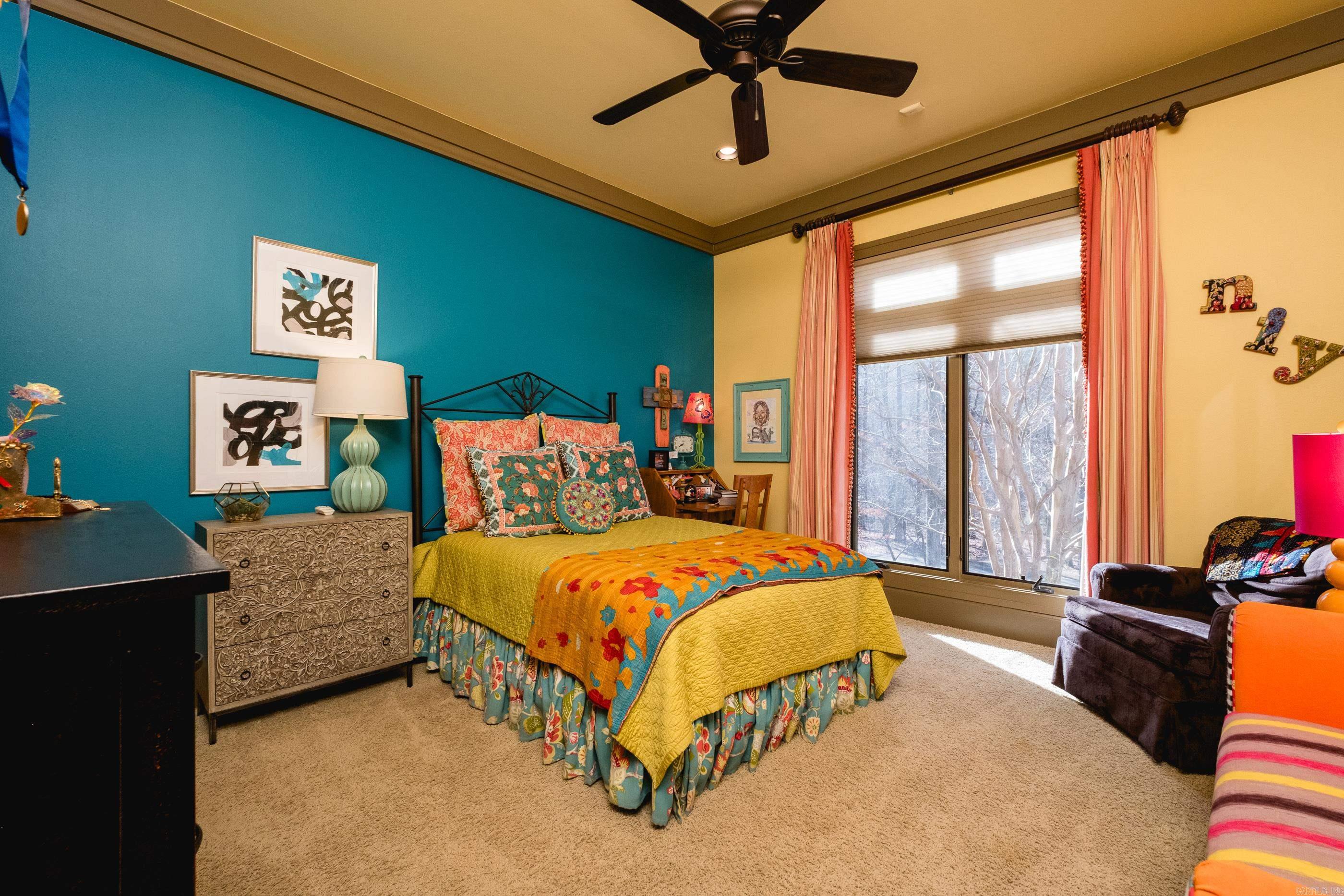 CHENAL DOWNS - Residential