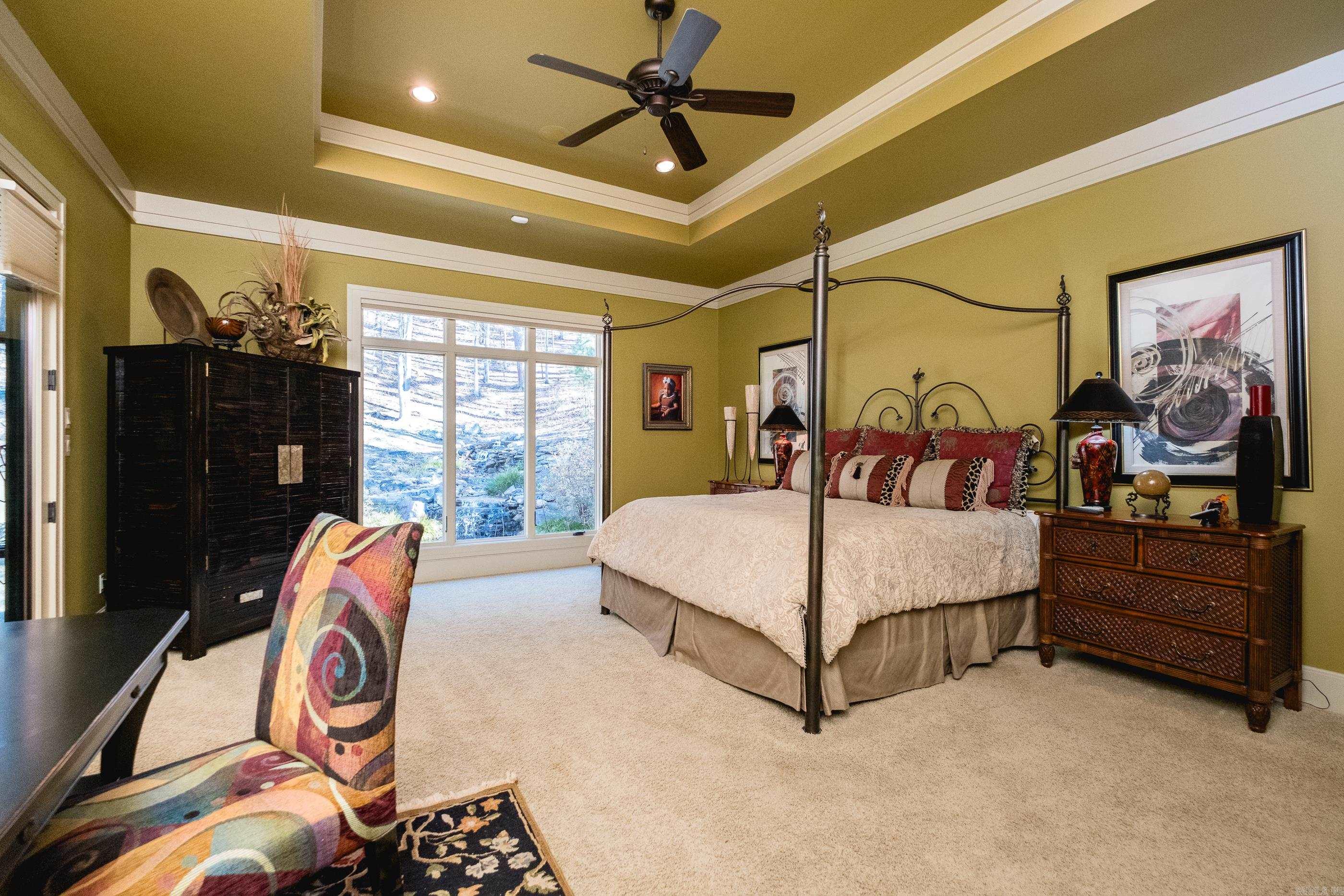 CHENAL DOWNS - Residential