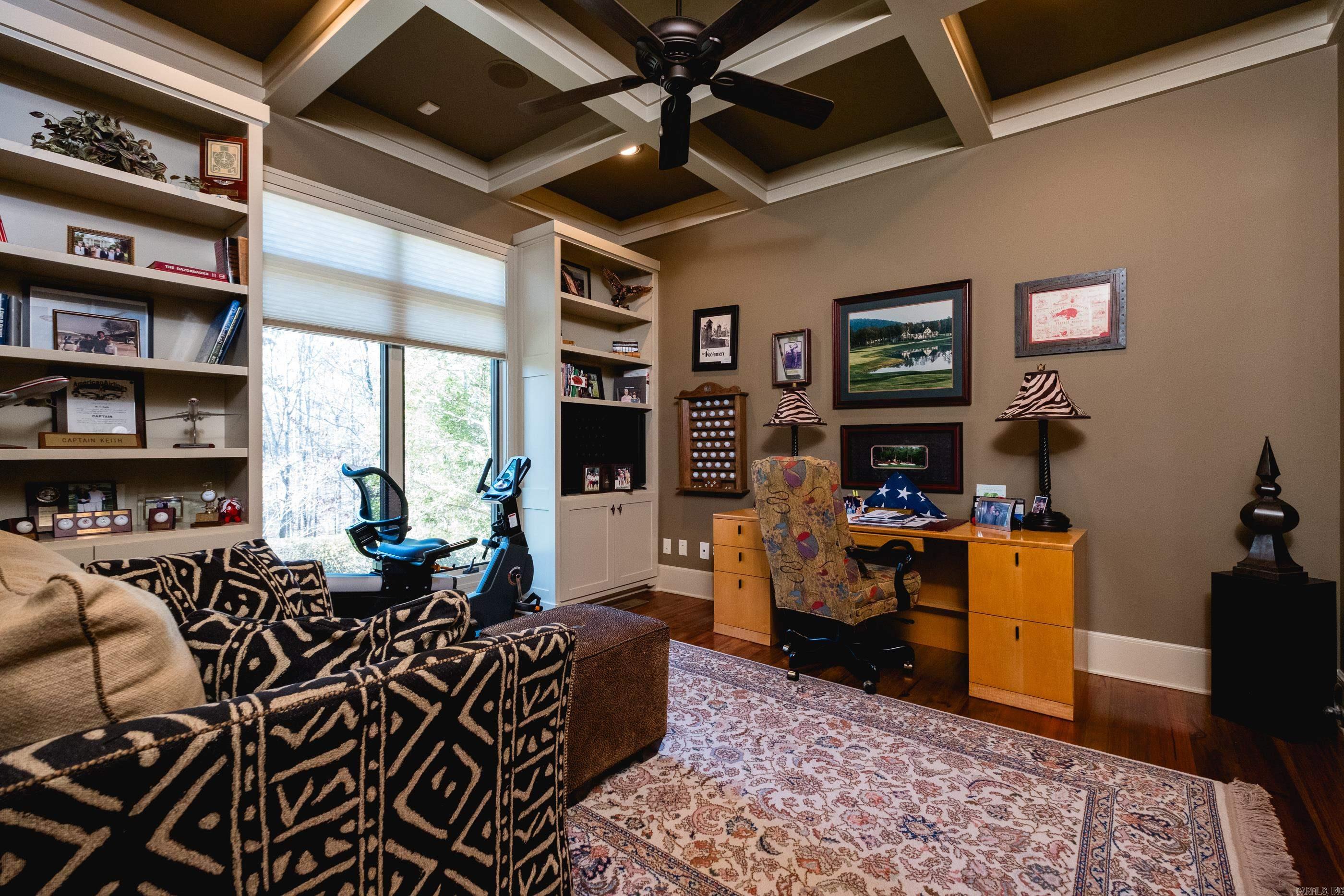 CHENAL DOWNS - Residential