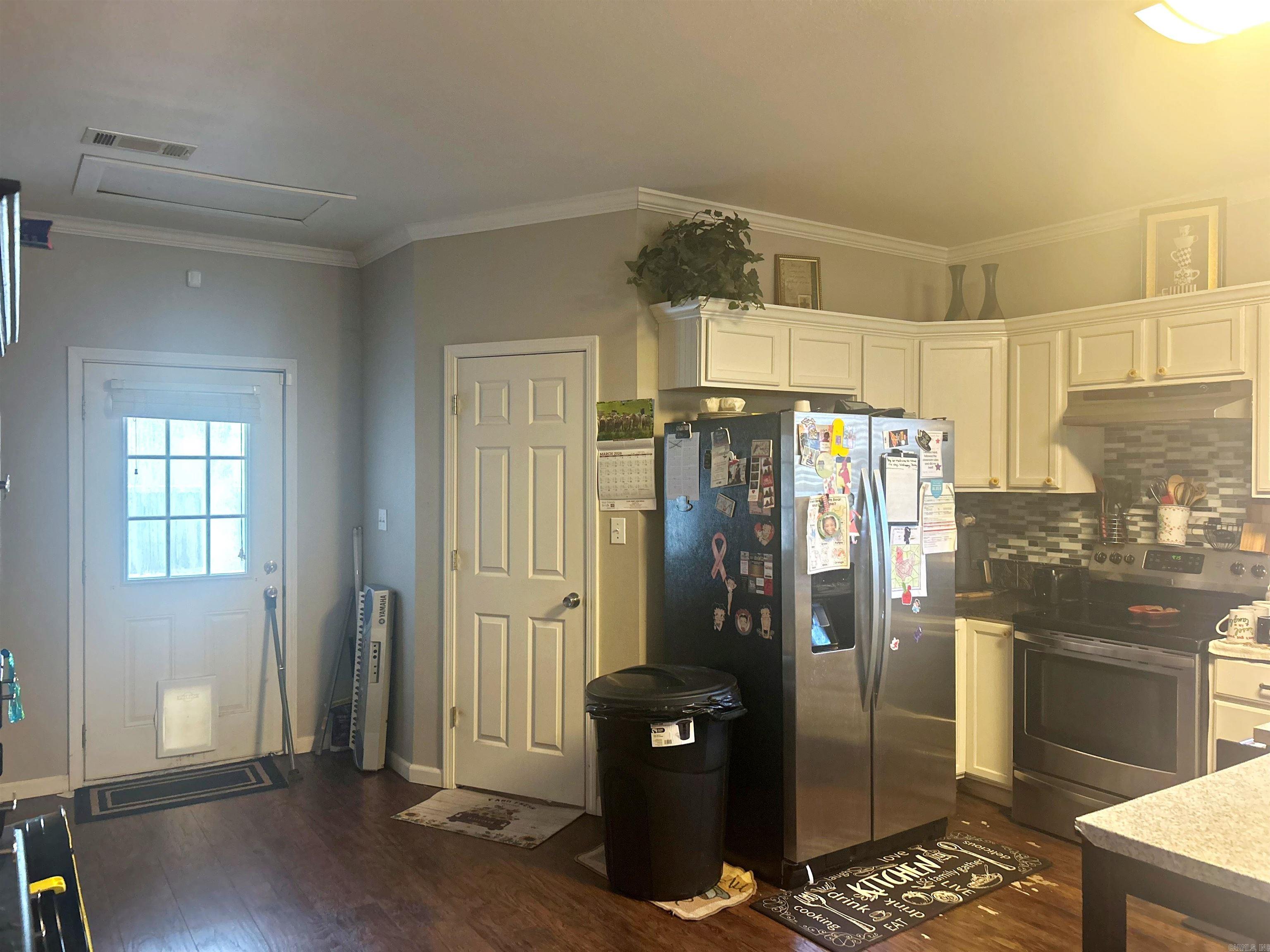 CRESCENT HEIGHTS ADDN - Residential