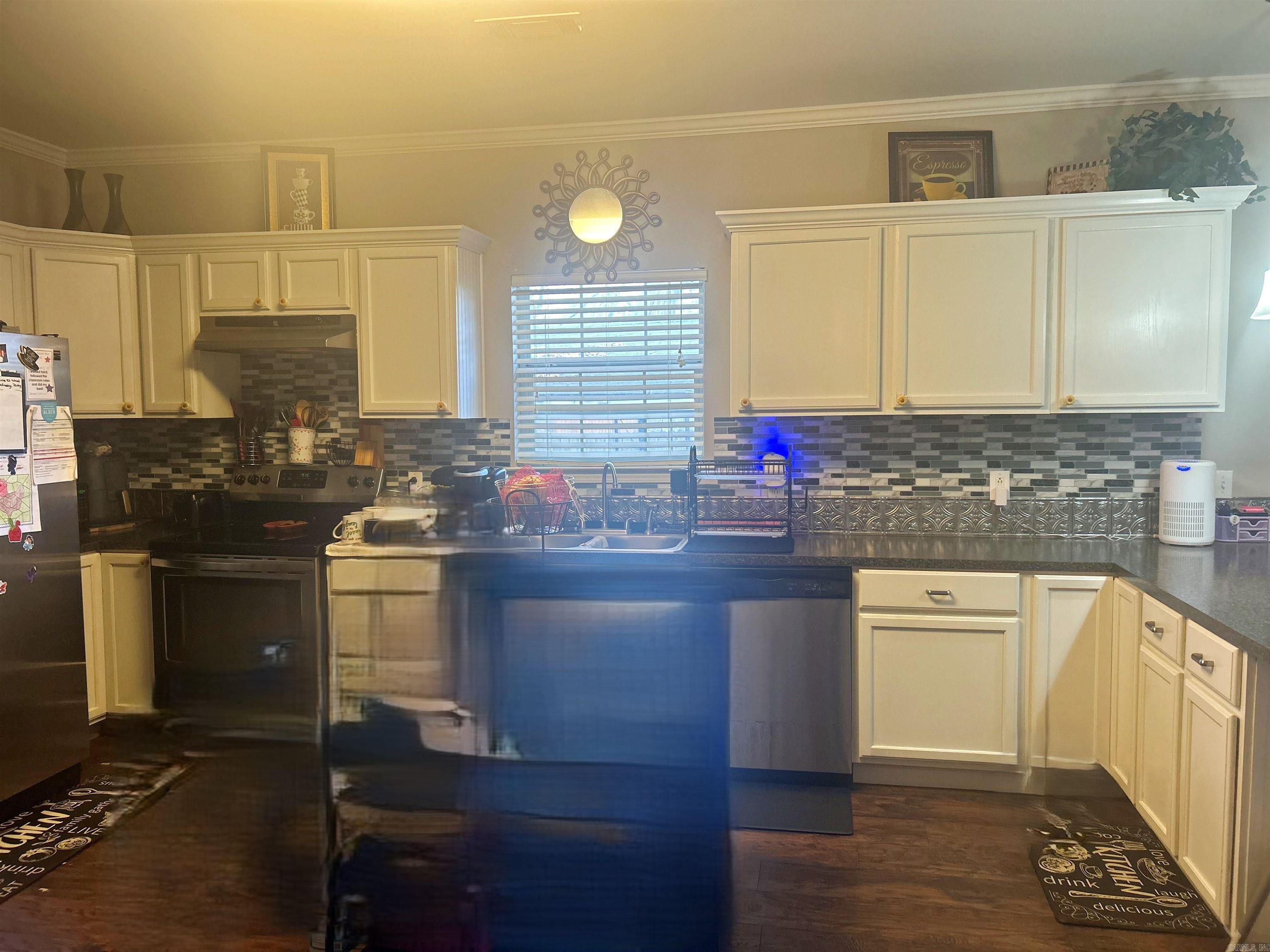 CRESCENT HEIGHTS ADDN - Residential