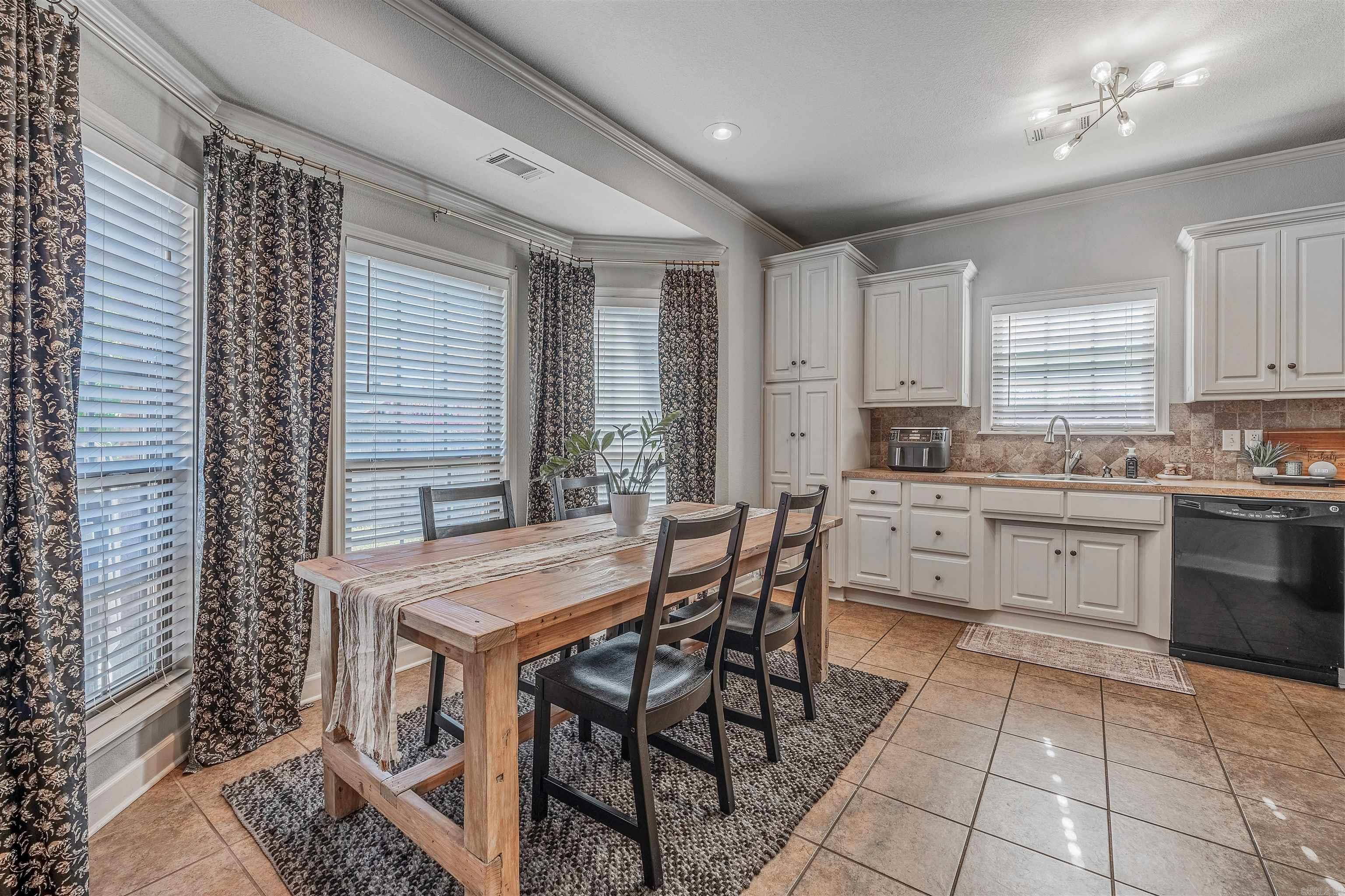 PLEASANT FOREST SUBDIVISION - Residential