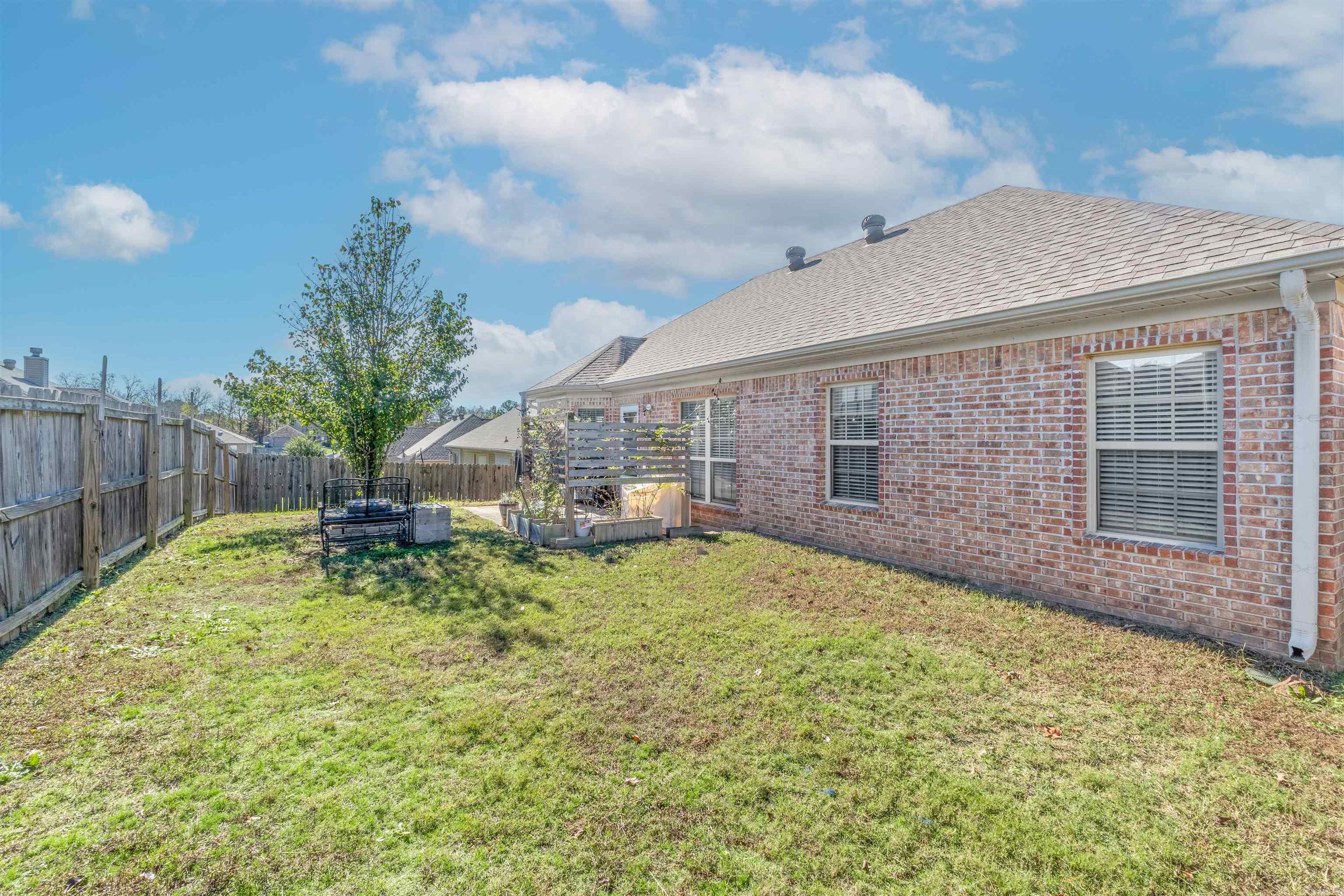 PLEASANT FOREST SUBDIVISION - Residential