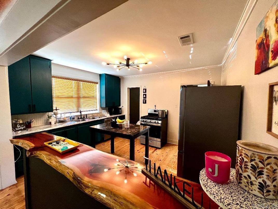 Metes & Bounds - Residential