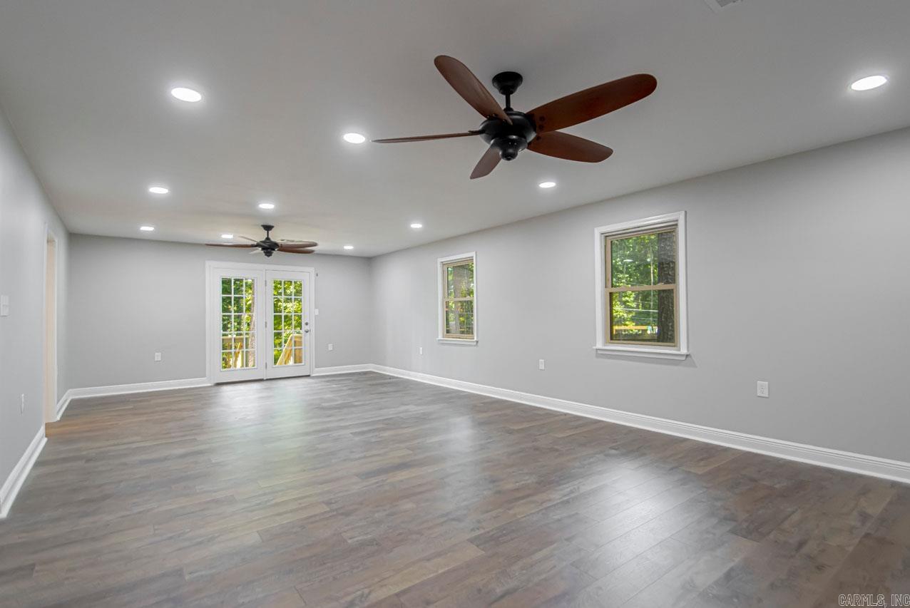 PINECROFT - Residential