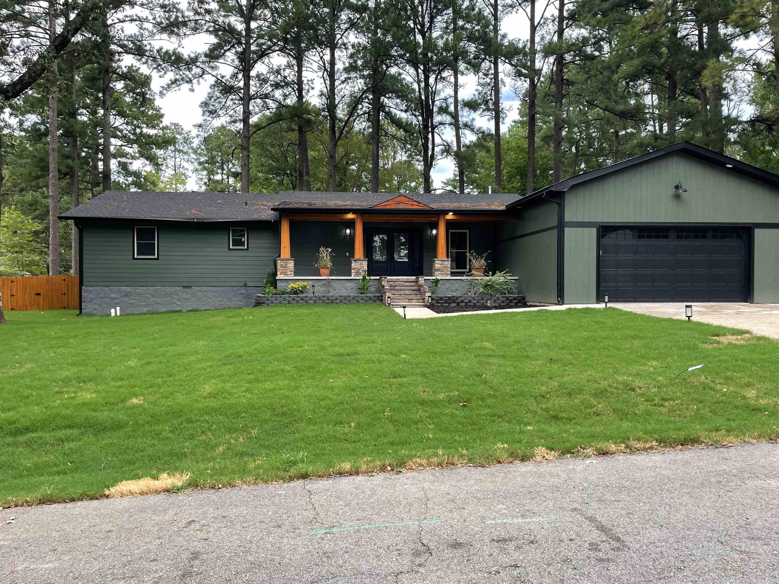 PINECROFT - Residential