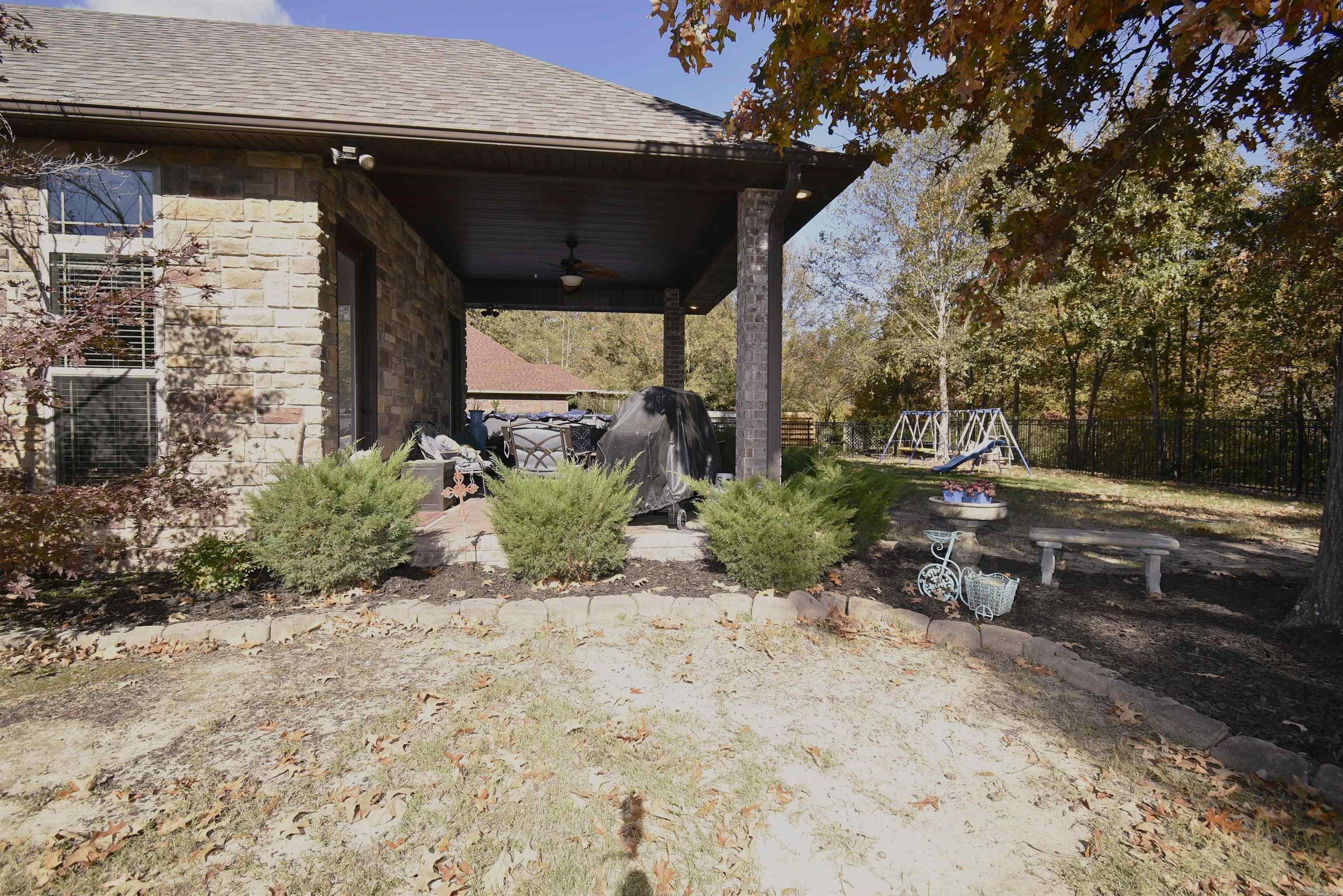 CARRIAGE HILL - Residential