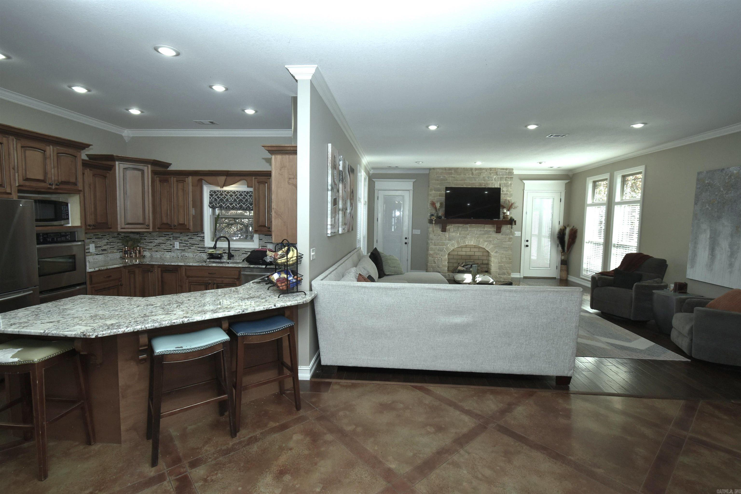 CARRIAGE HILL - Residential