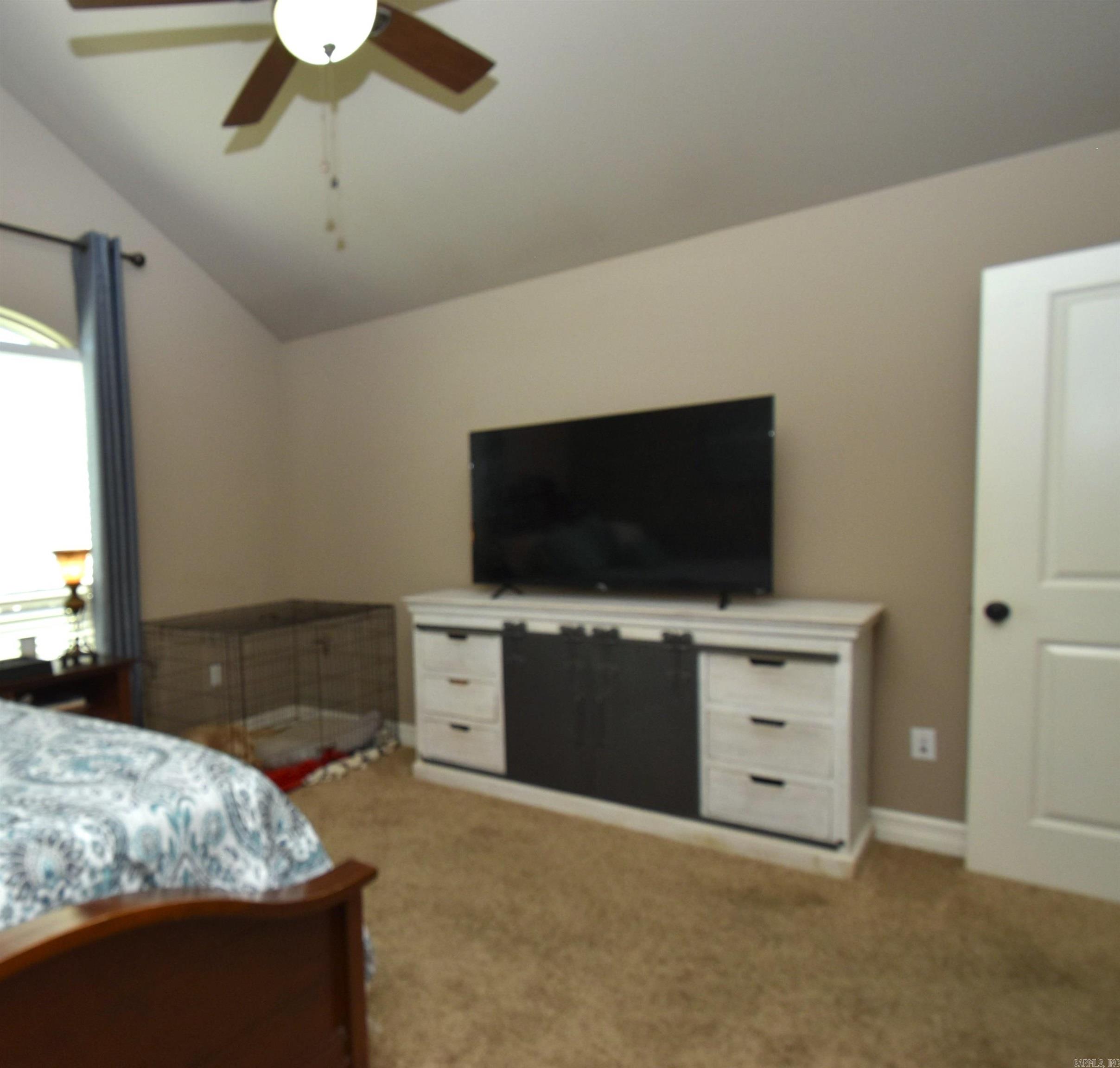 CARRIAGE HILL - Residential