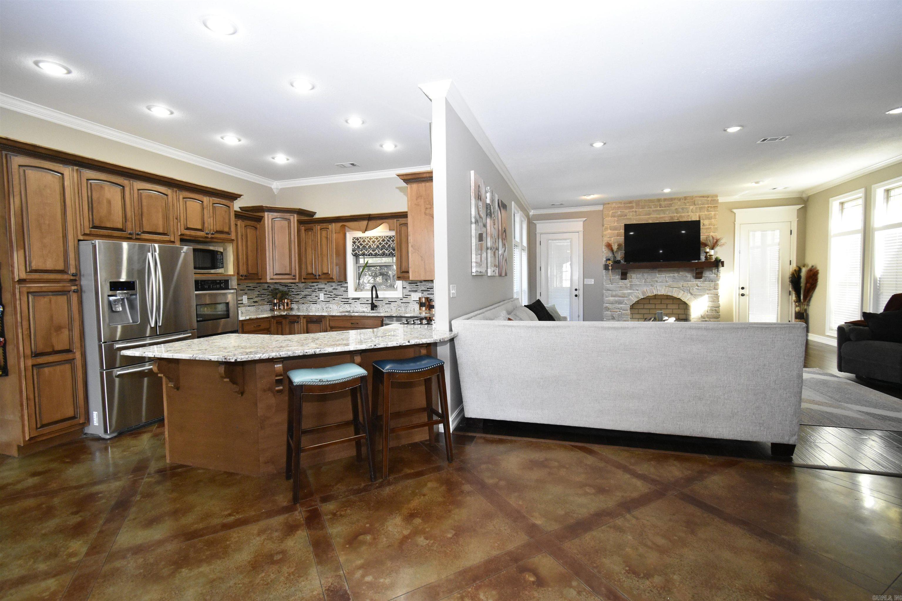 CARRIAGE HILL - Residential