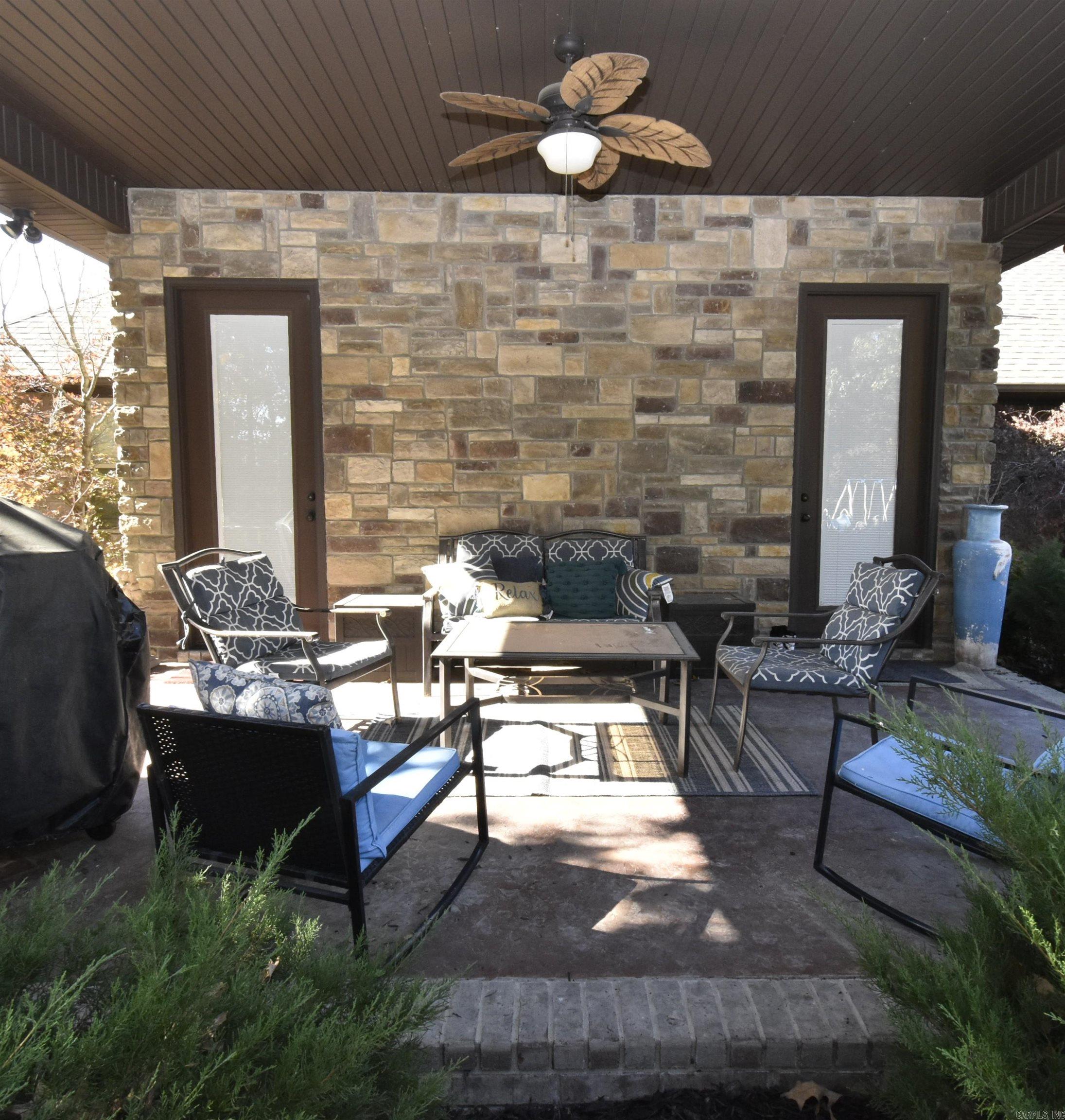 CARRIAGE HILL - Residential