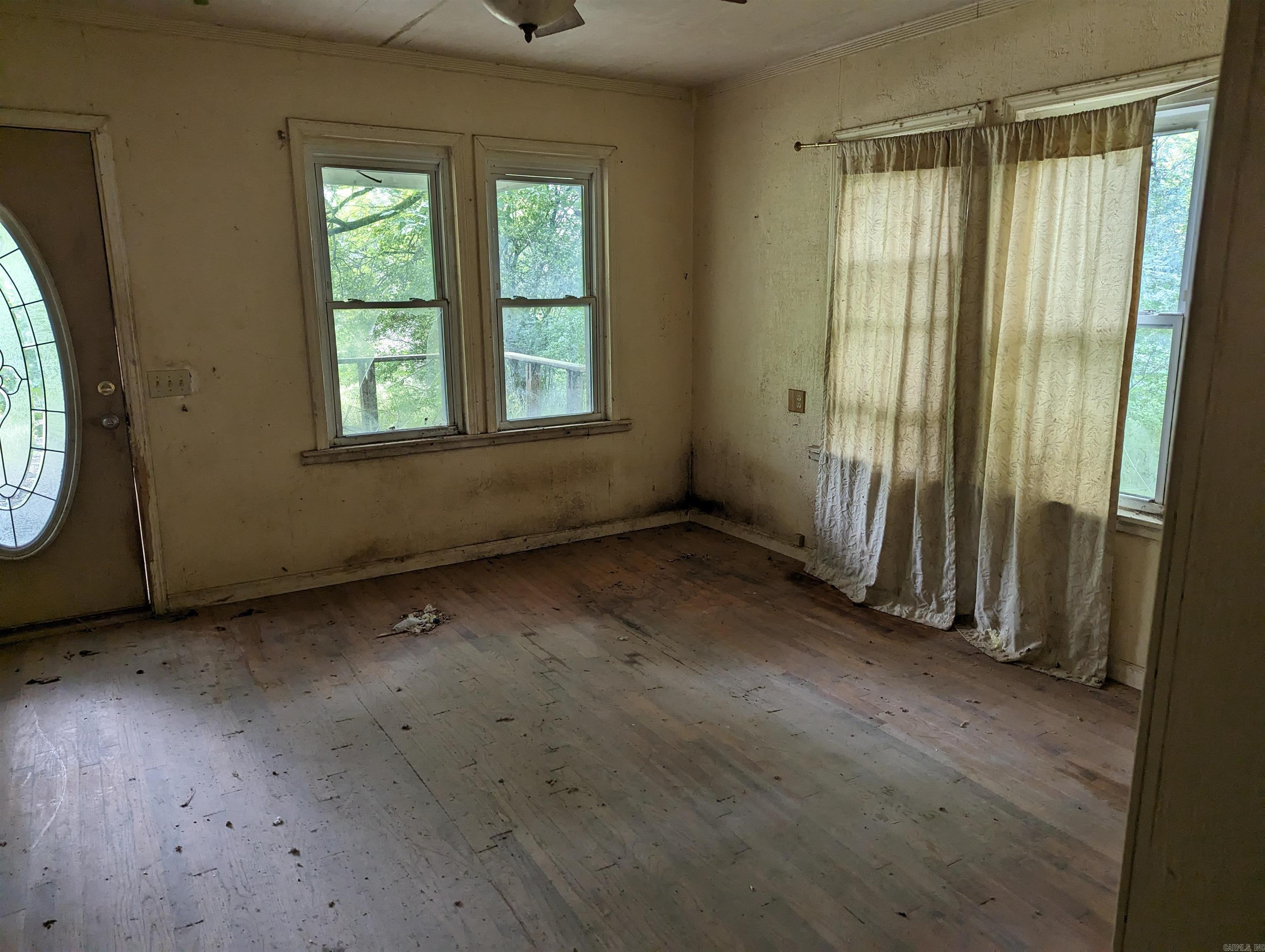 Metes & Bounds - Residential