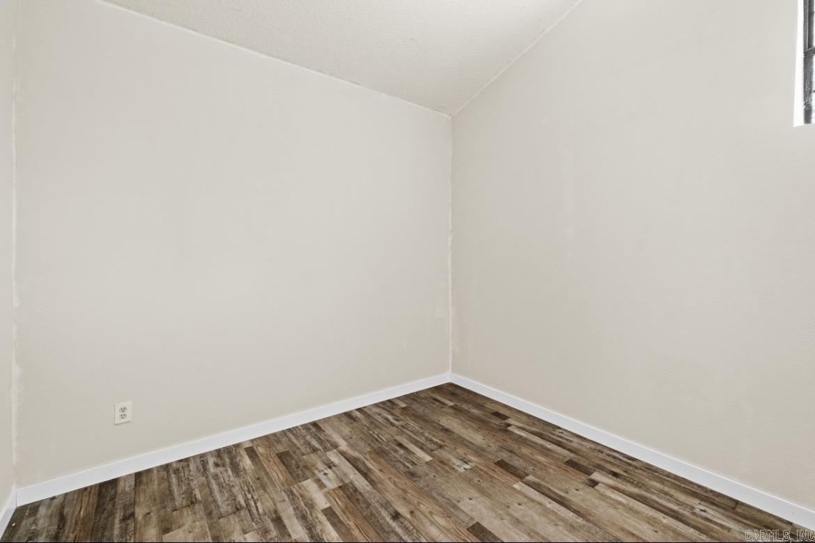 Metes & Bounds - Commercial Sale