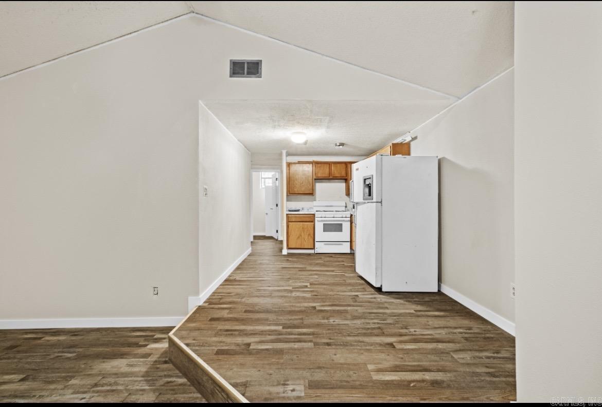 Metes & Bounds - Commercial Sale