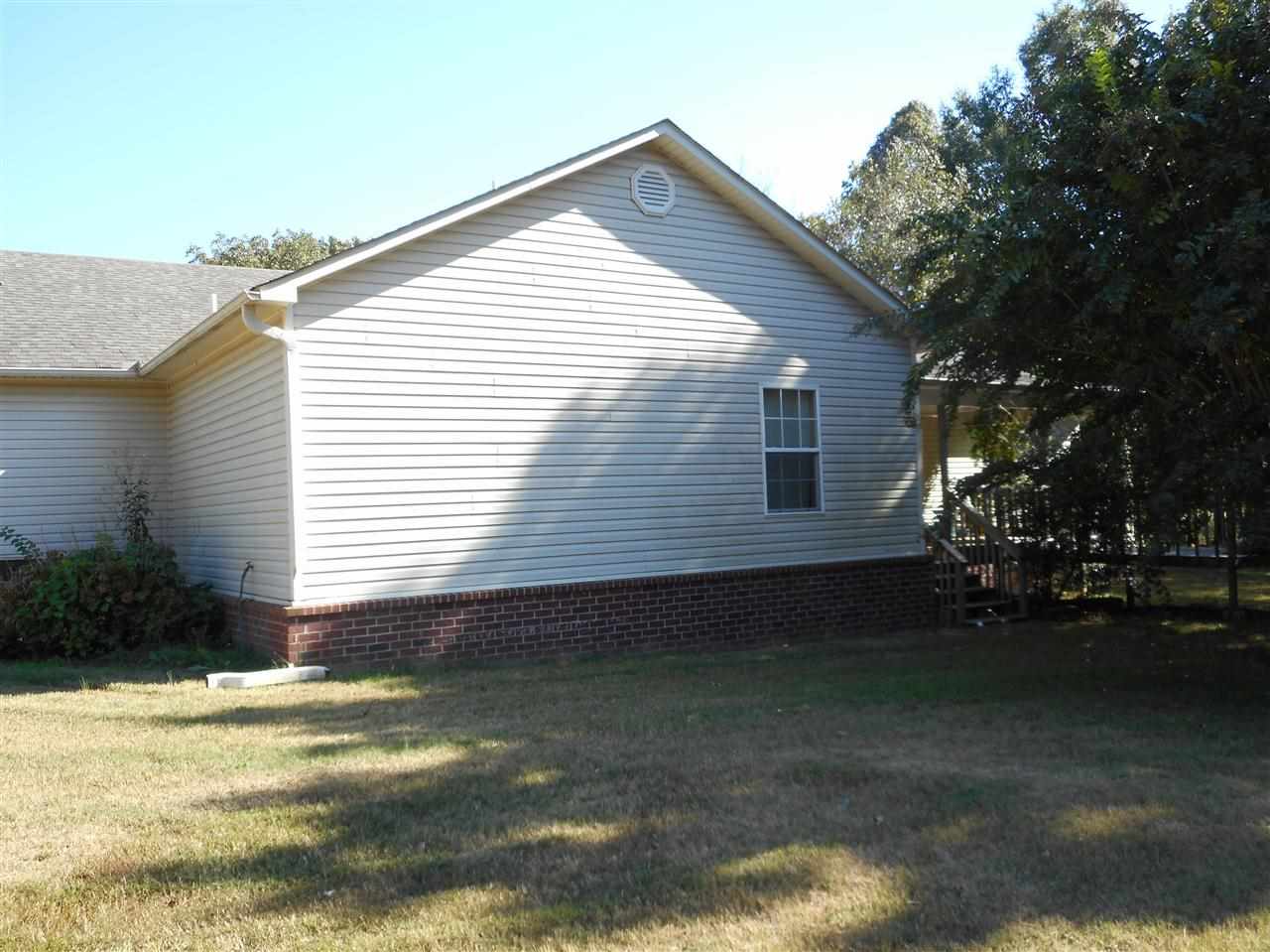 Leaning Pines - Residential