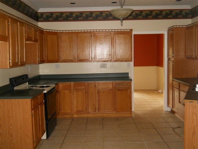 Leaning Pines - Residential