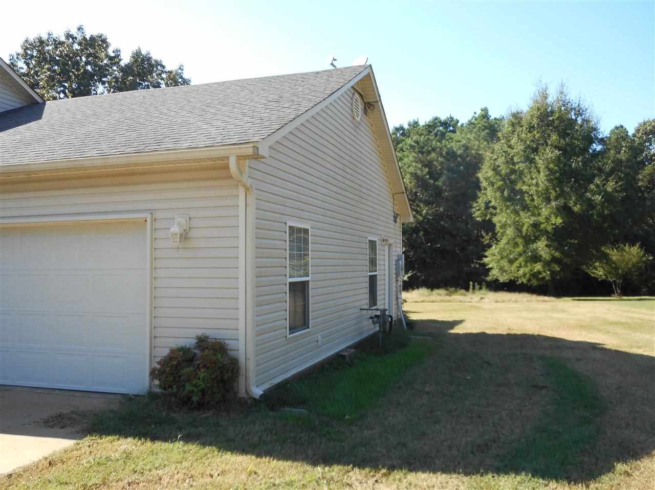 Leaning Pines - Residential