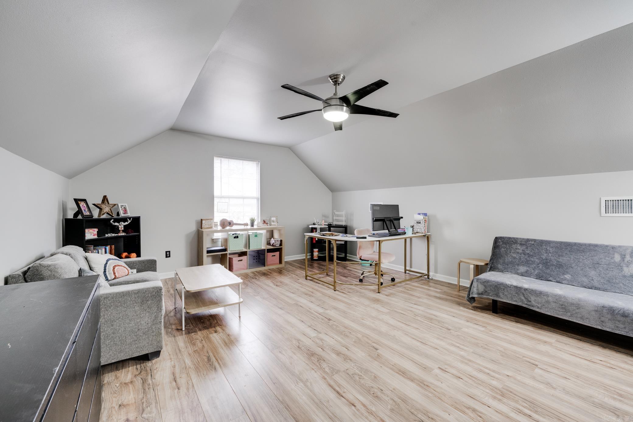 CABOT HIGHLANDS - Residential