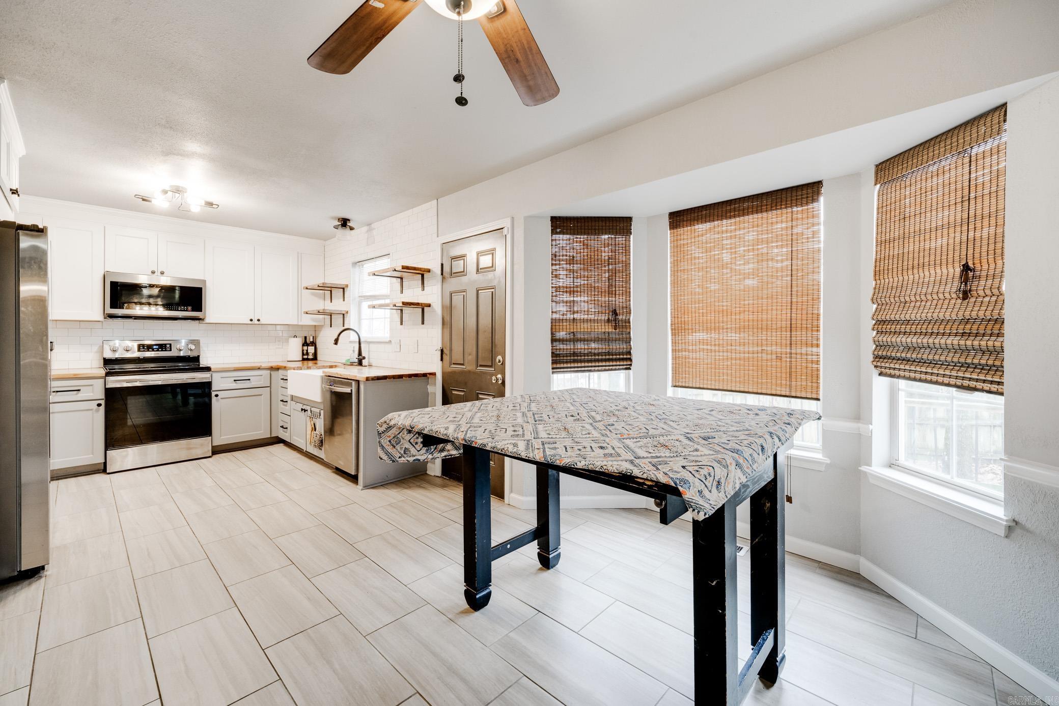 CABOT HIGHLANDS - Residential