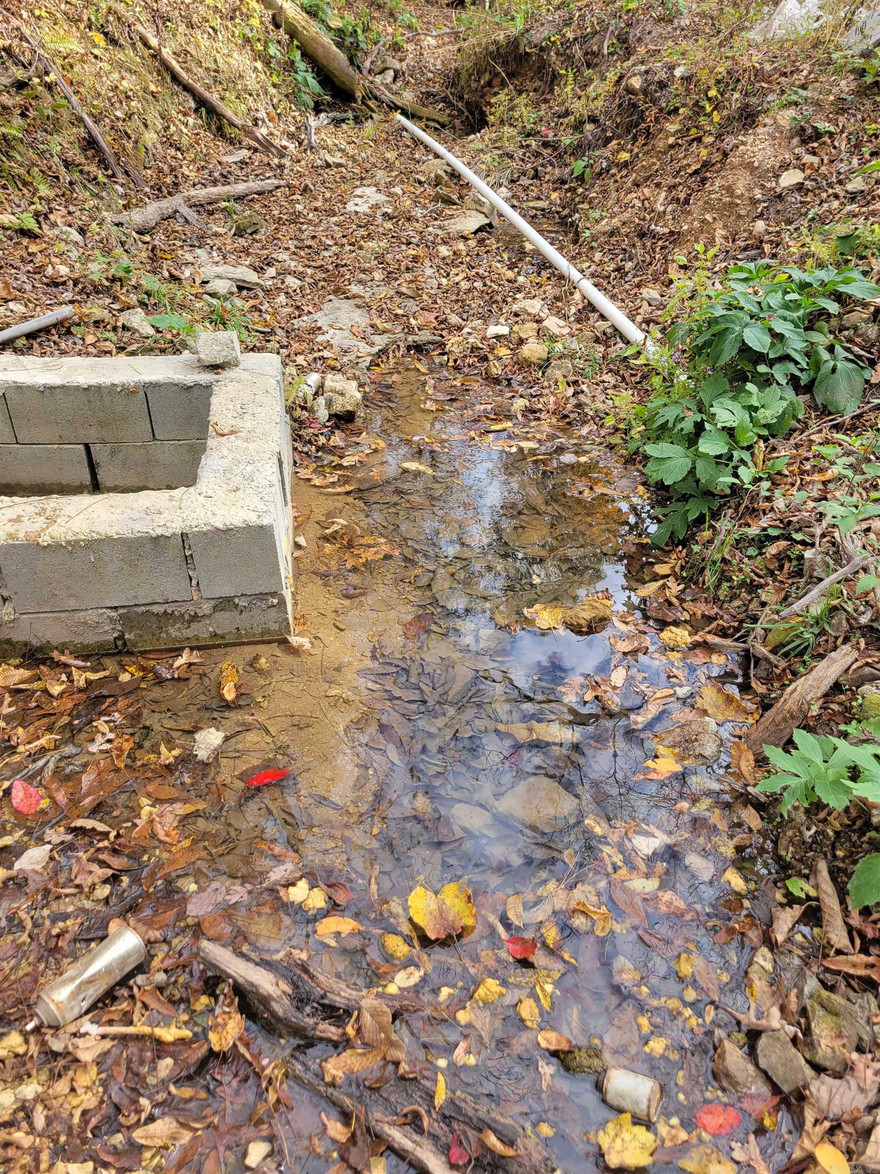 Metes & Bounds - Land