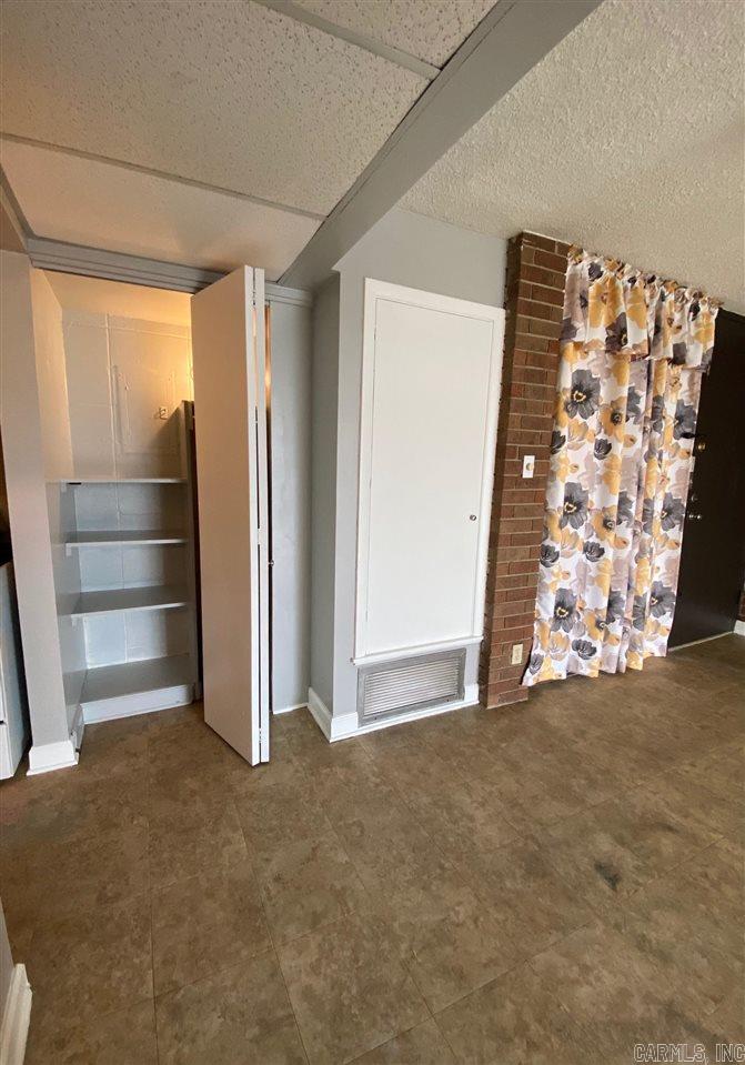 Lakewood - Residential Lease