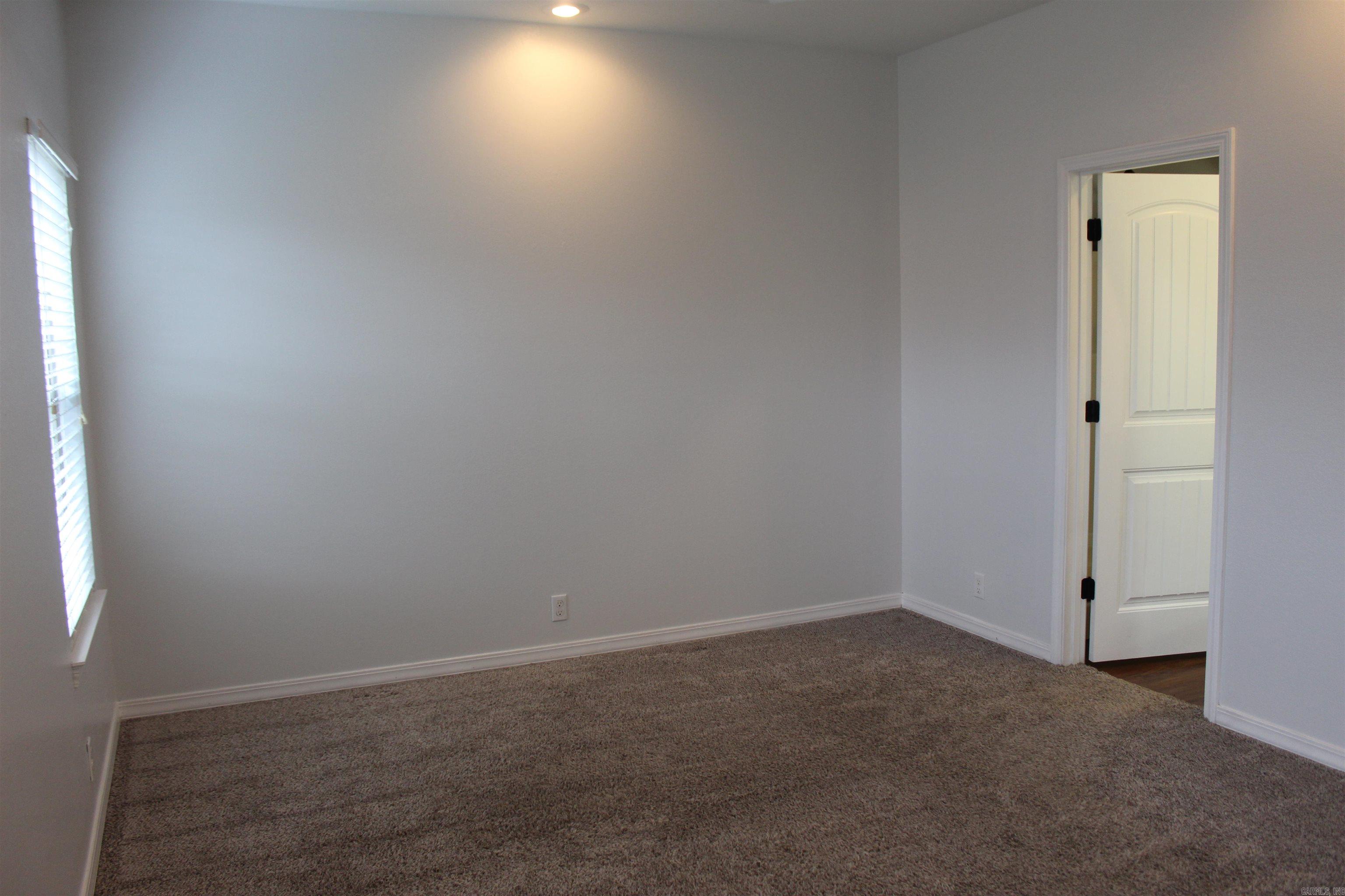 ASHBROOK ESTATES - Residential