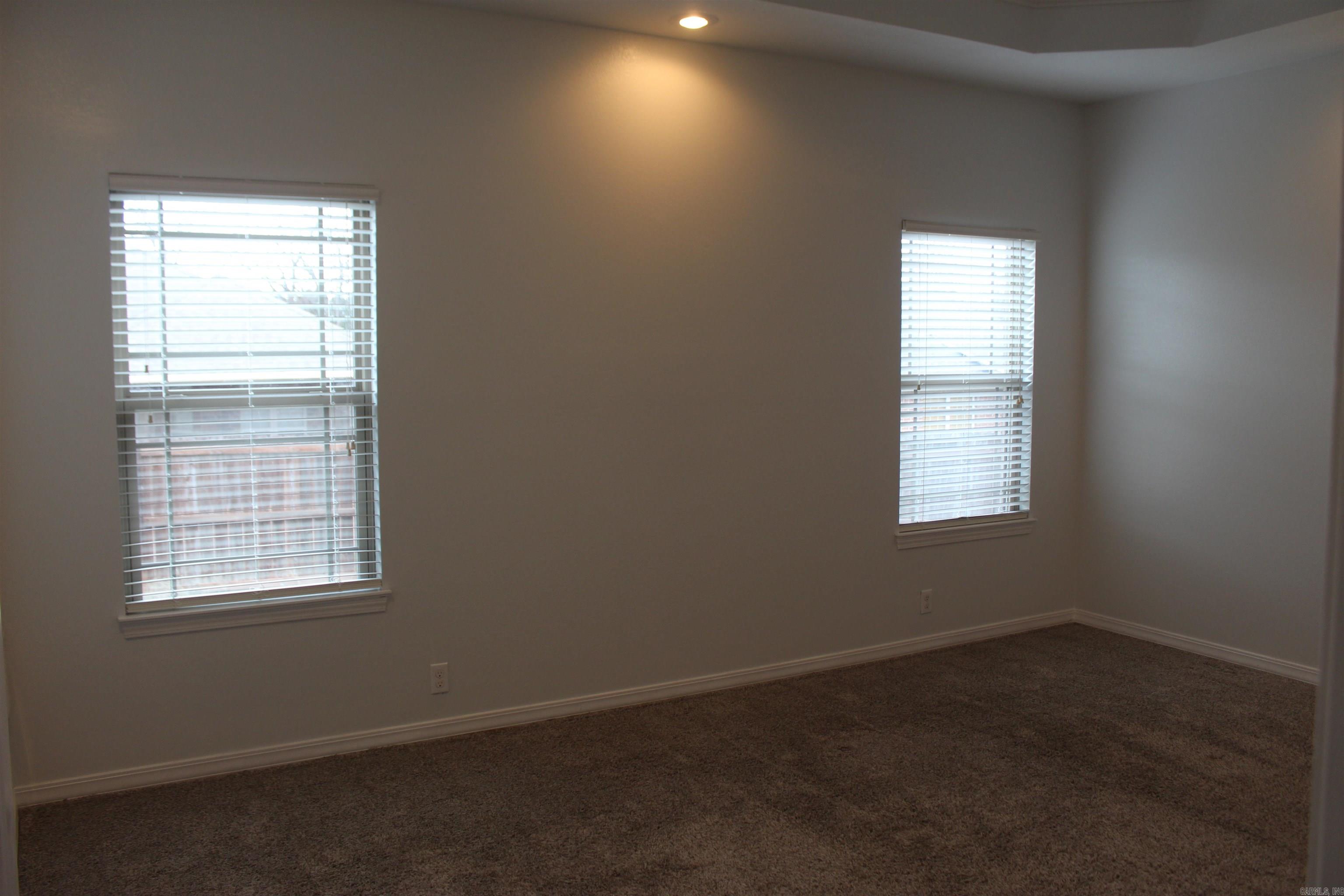 ASHBROOK ESTATES - Residential