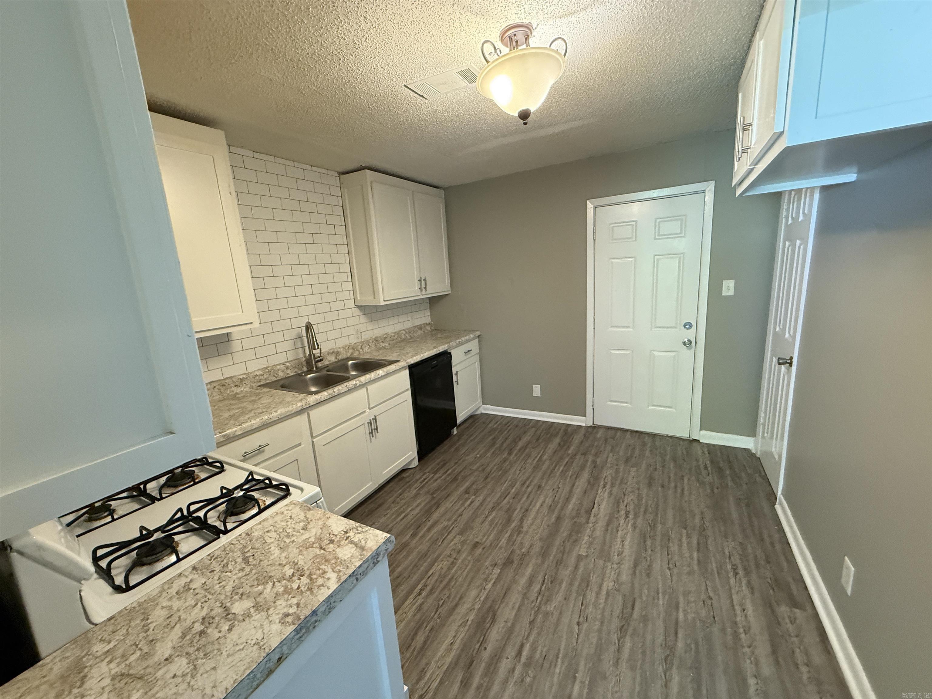 Wakefeild Village - Residential Lease