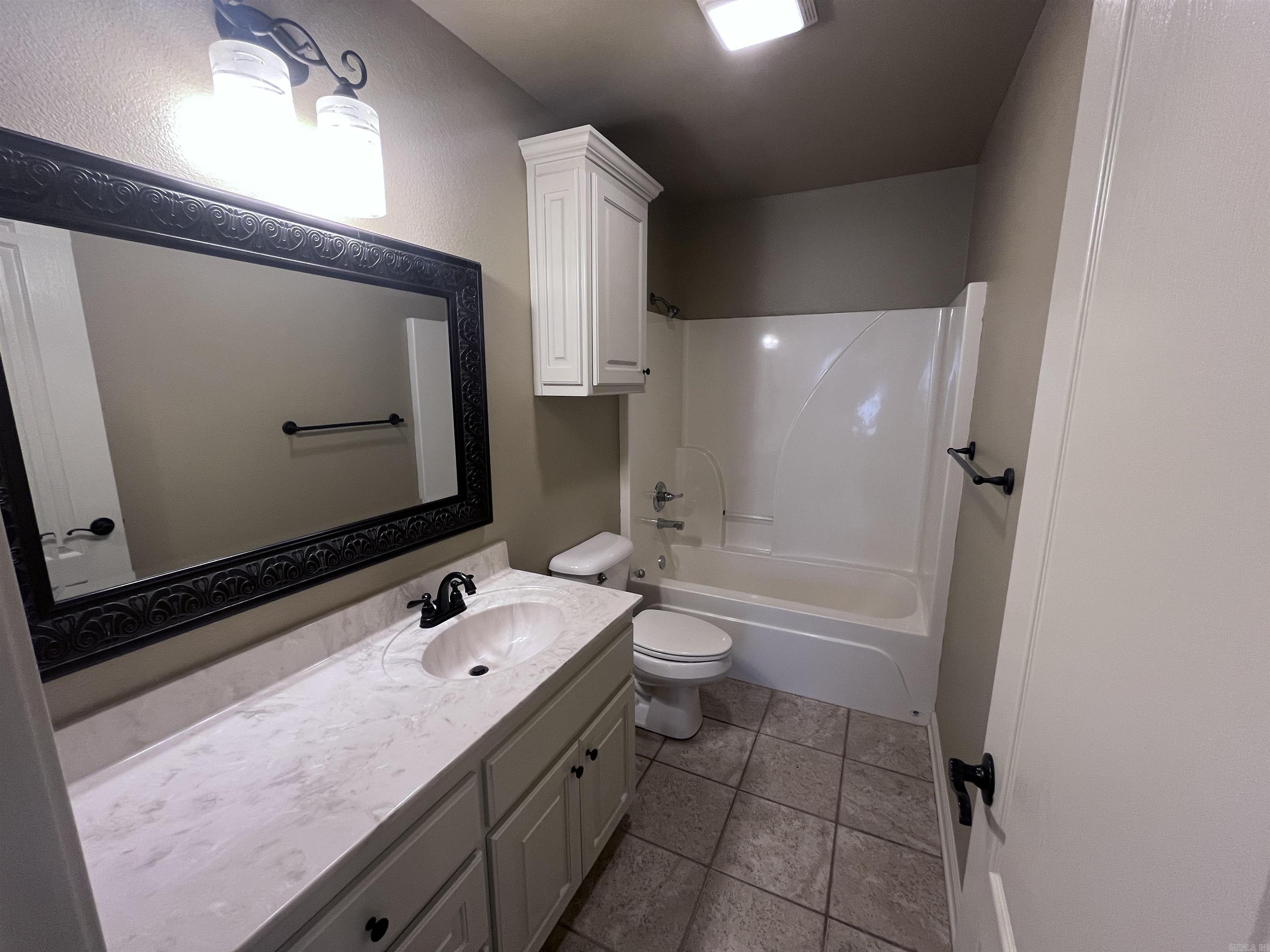 Magnolia Estates - Residential Lease