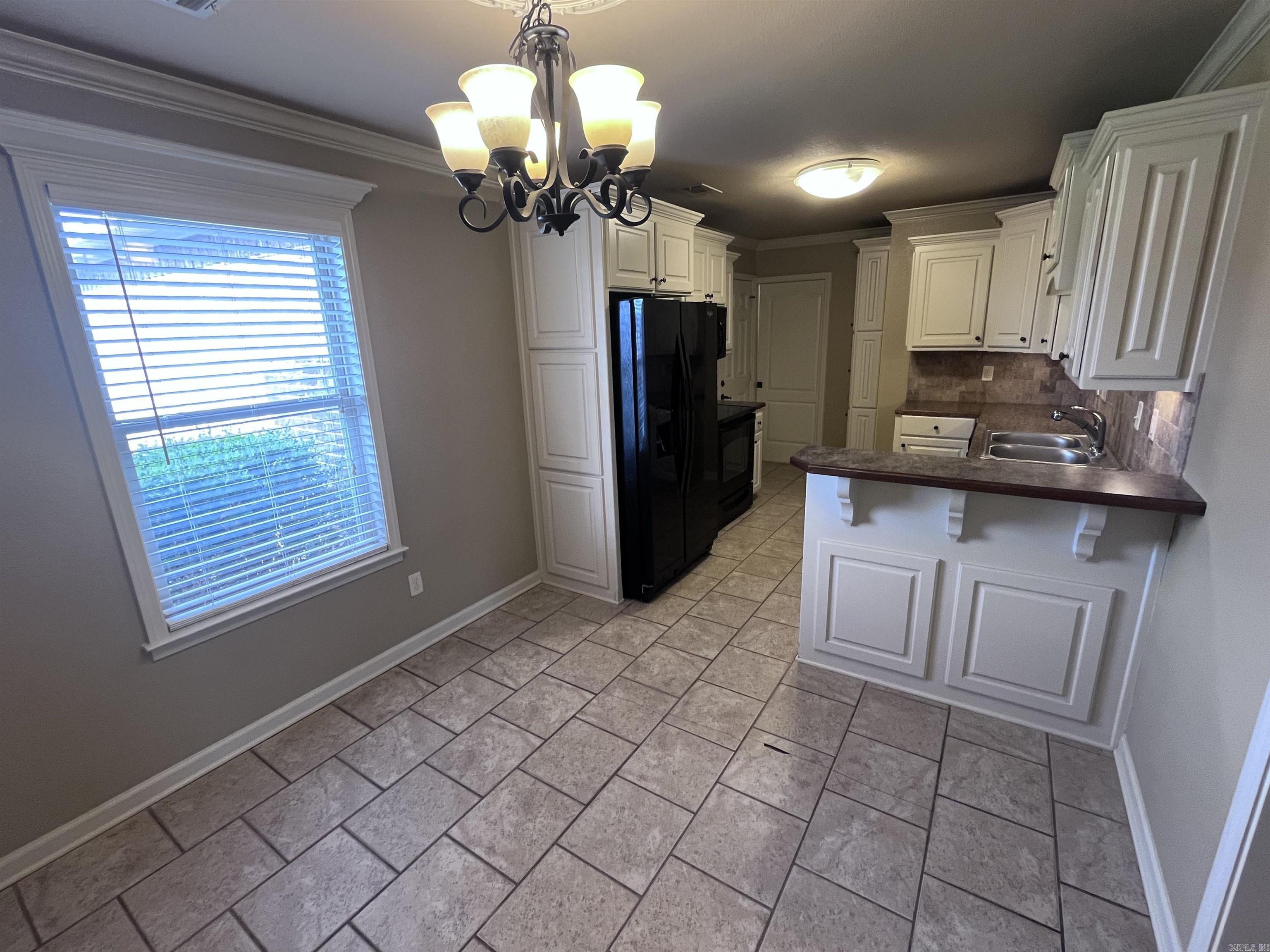 Magnolia Estates - Residential Lease