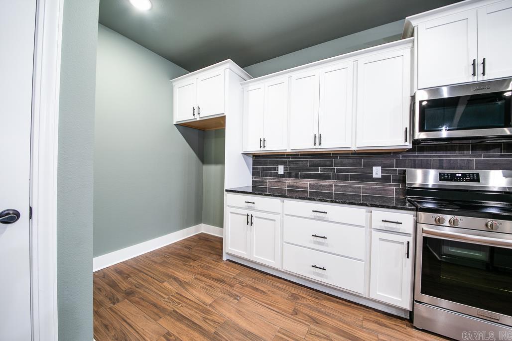 HIDDEN VALLEY ESTATES - Residential