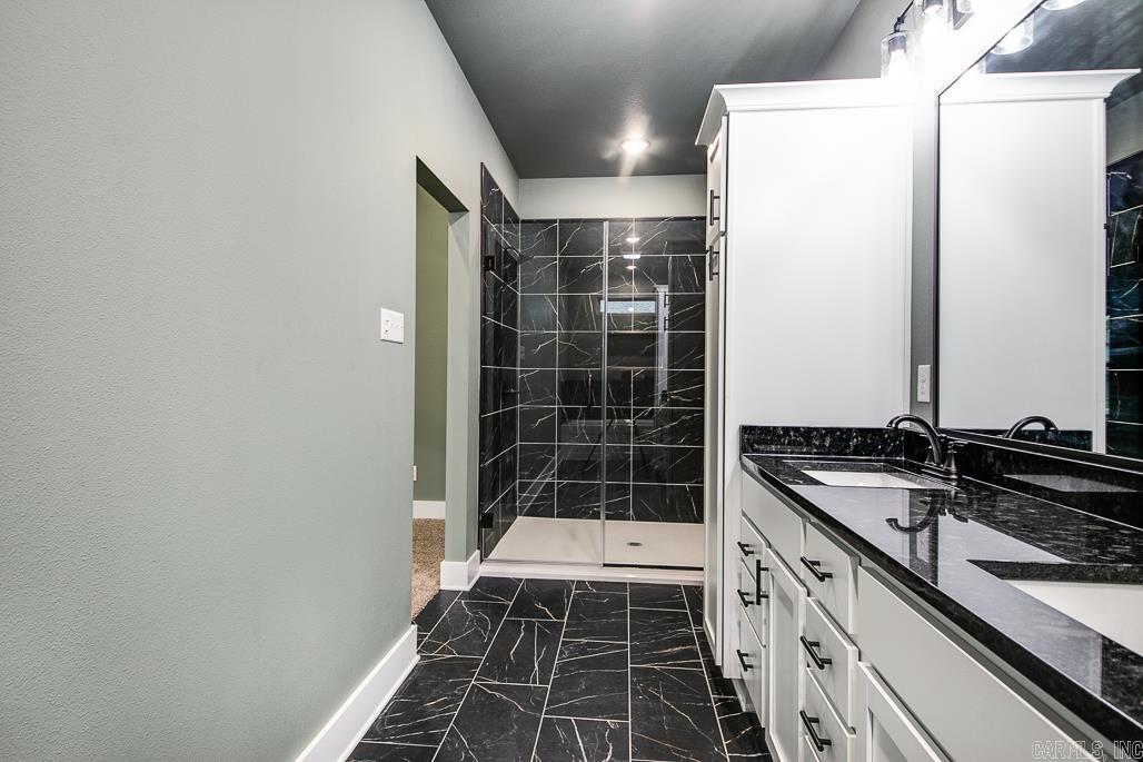 HIDDEN VALLEY ESTATES - Residential