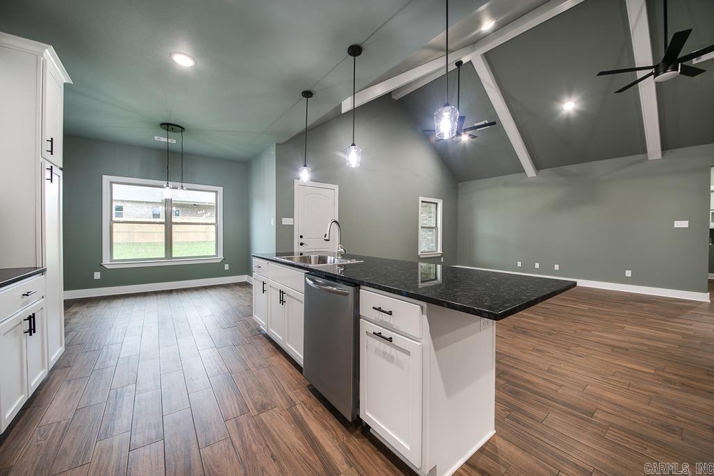 HIDDEN VALLEY ESTATES - Residential