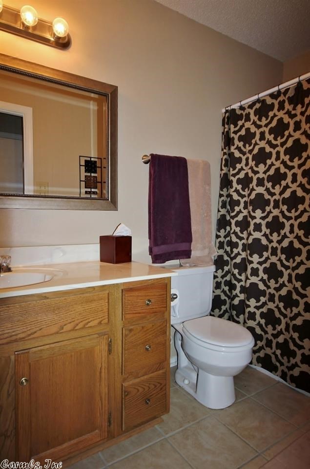 ROLLING OAKS - Residential