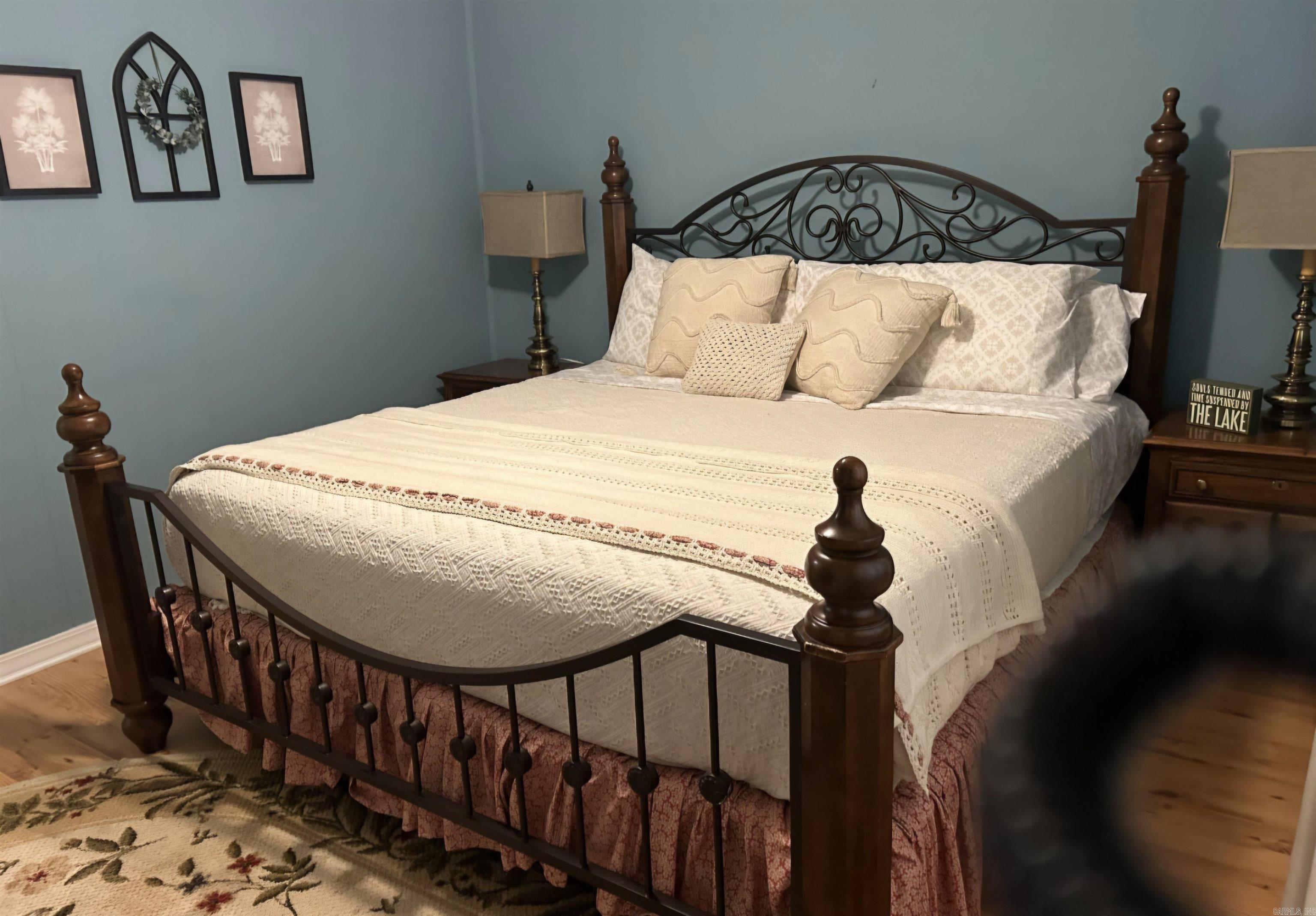 CHELSEA GLADE CONDO - Residential