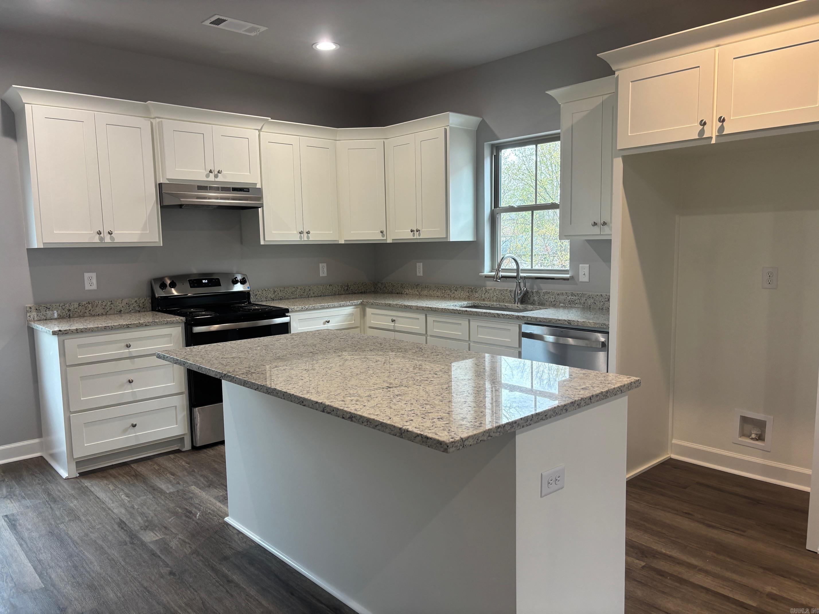 GRANDVIEW - Residential