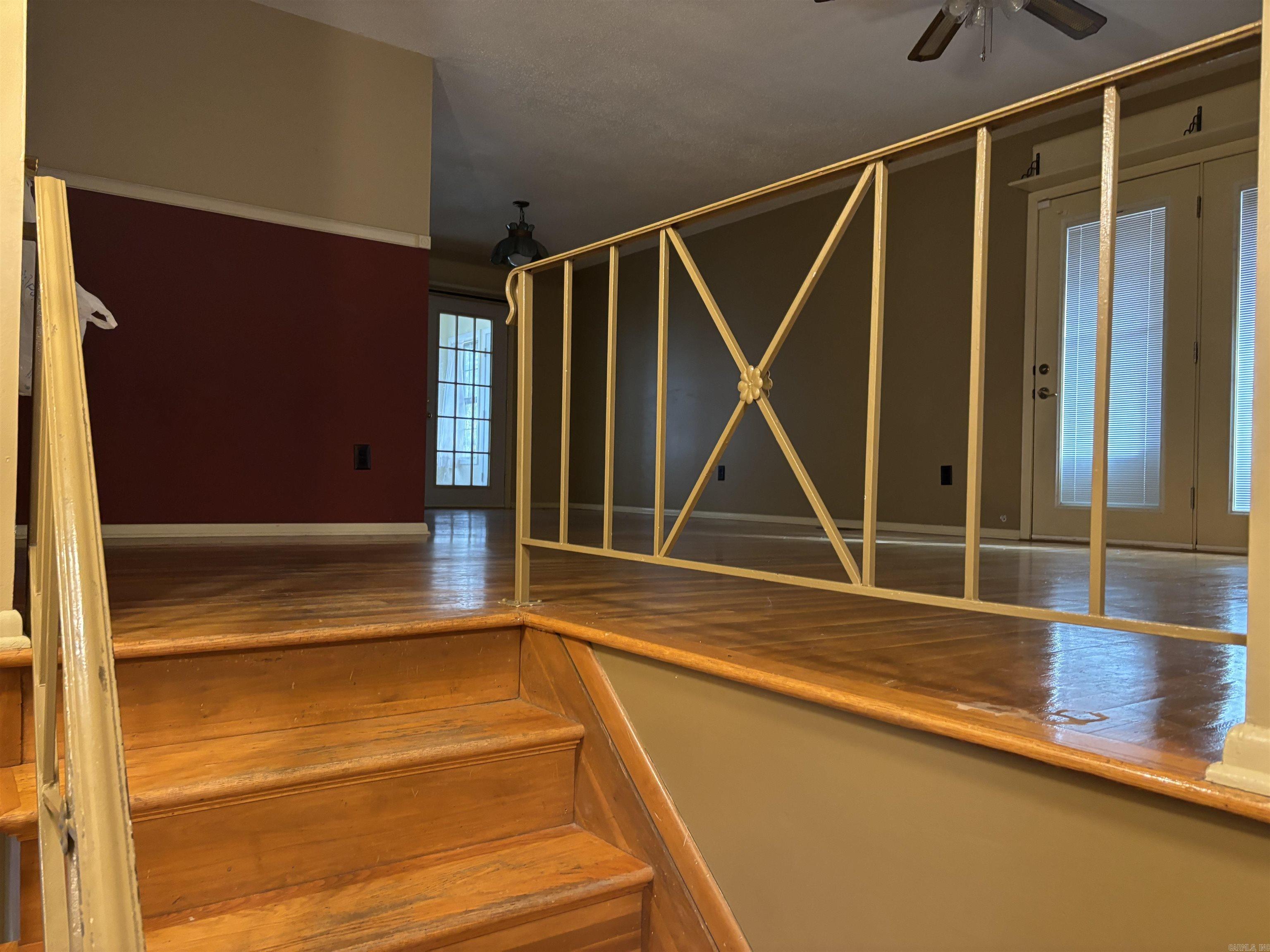 NOBLE ACRES - Residential