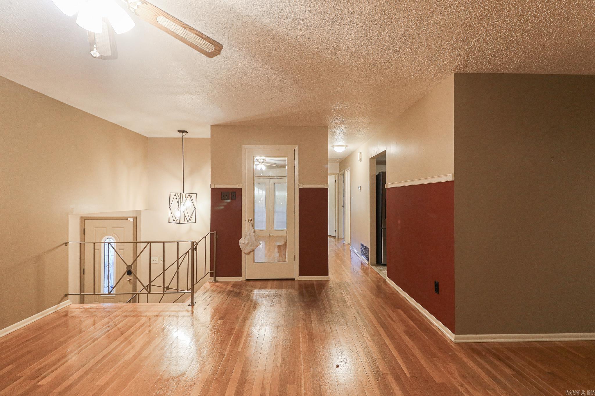 NOBLE ACRES - Residential